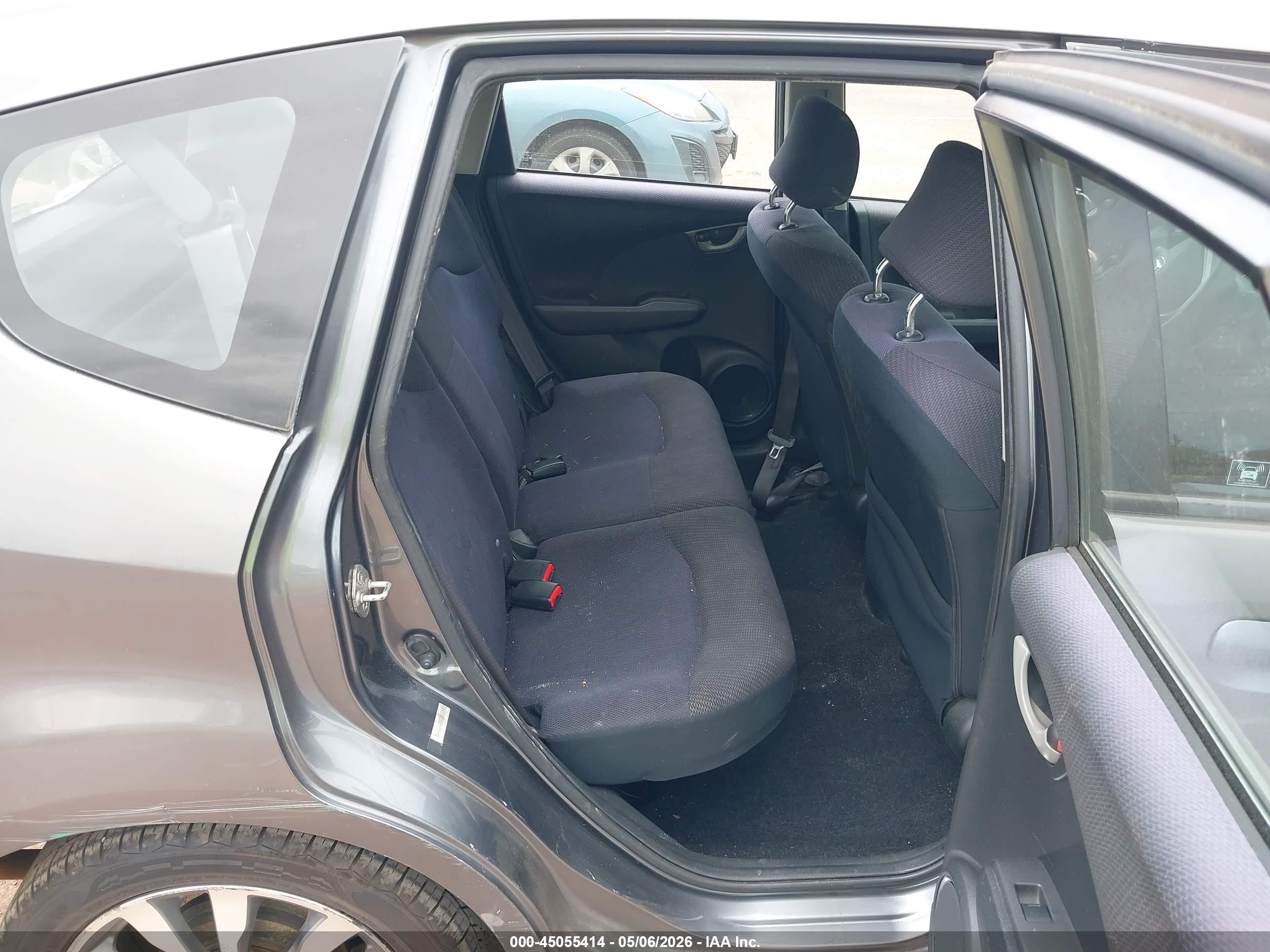 2013 Honda Fit Sport Gray vin: JHMGE8H55DC043184