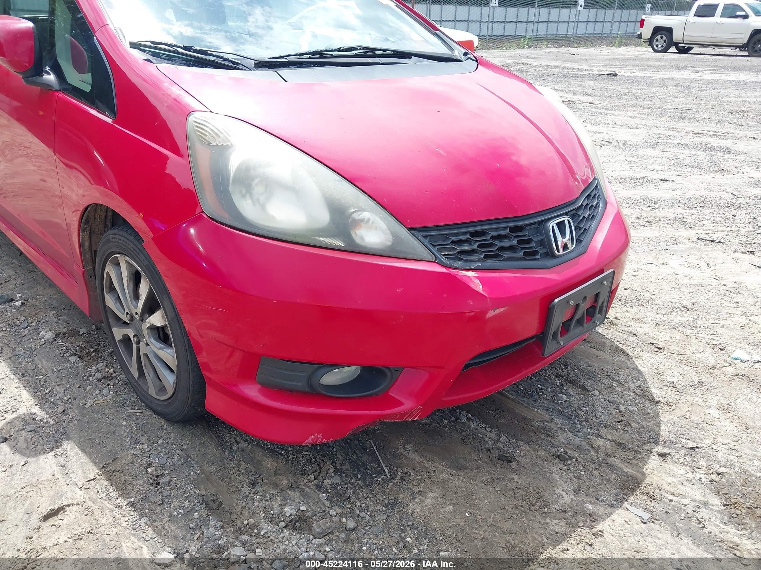 2013 Honda Fit Sport Red vin: JHMGE8H55DC071292