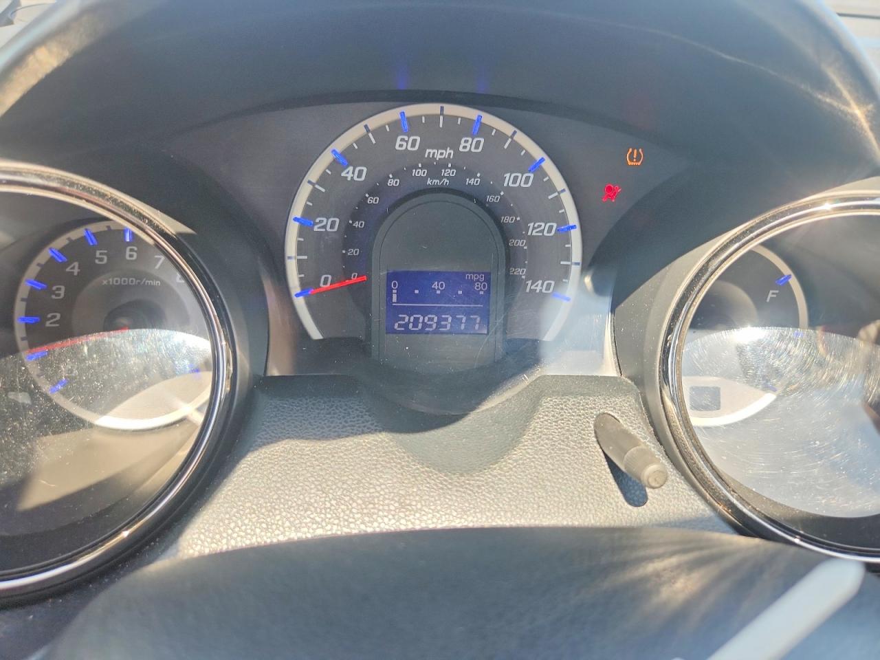 2013 Honda Fit Sport Red vin: JHMGE8H55DC071955