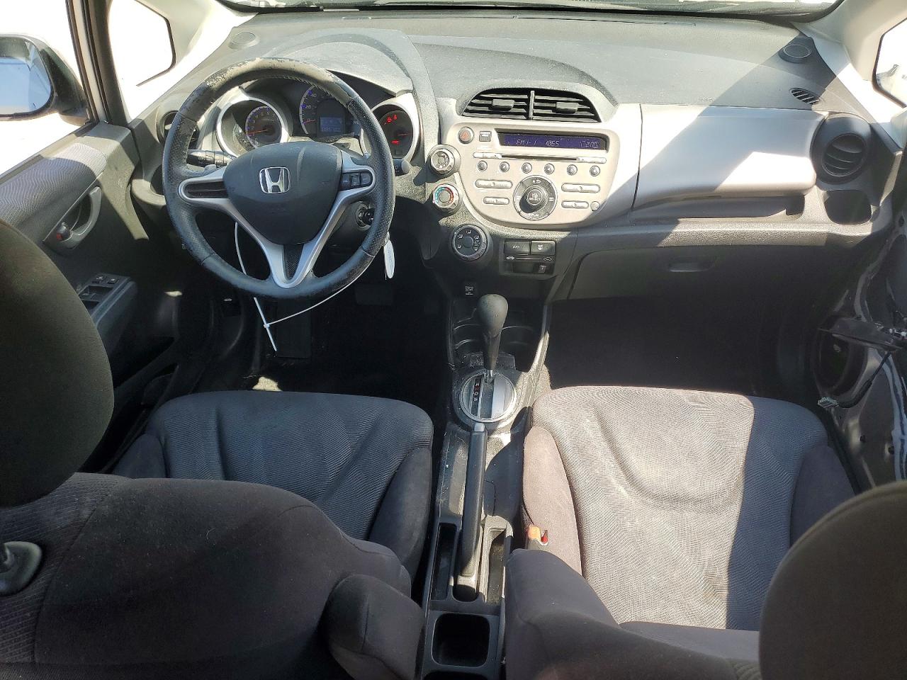 2011 Honda Fit Sport Silver vin: JHMGE8H56BC000339