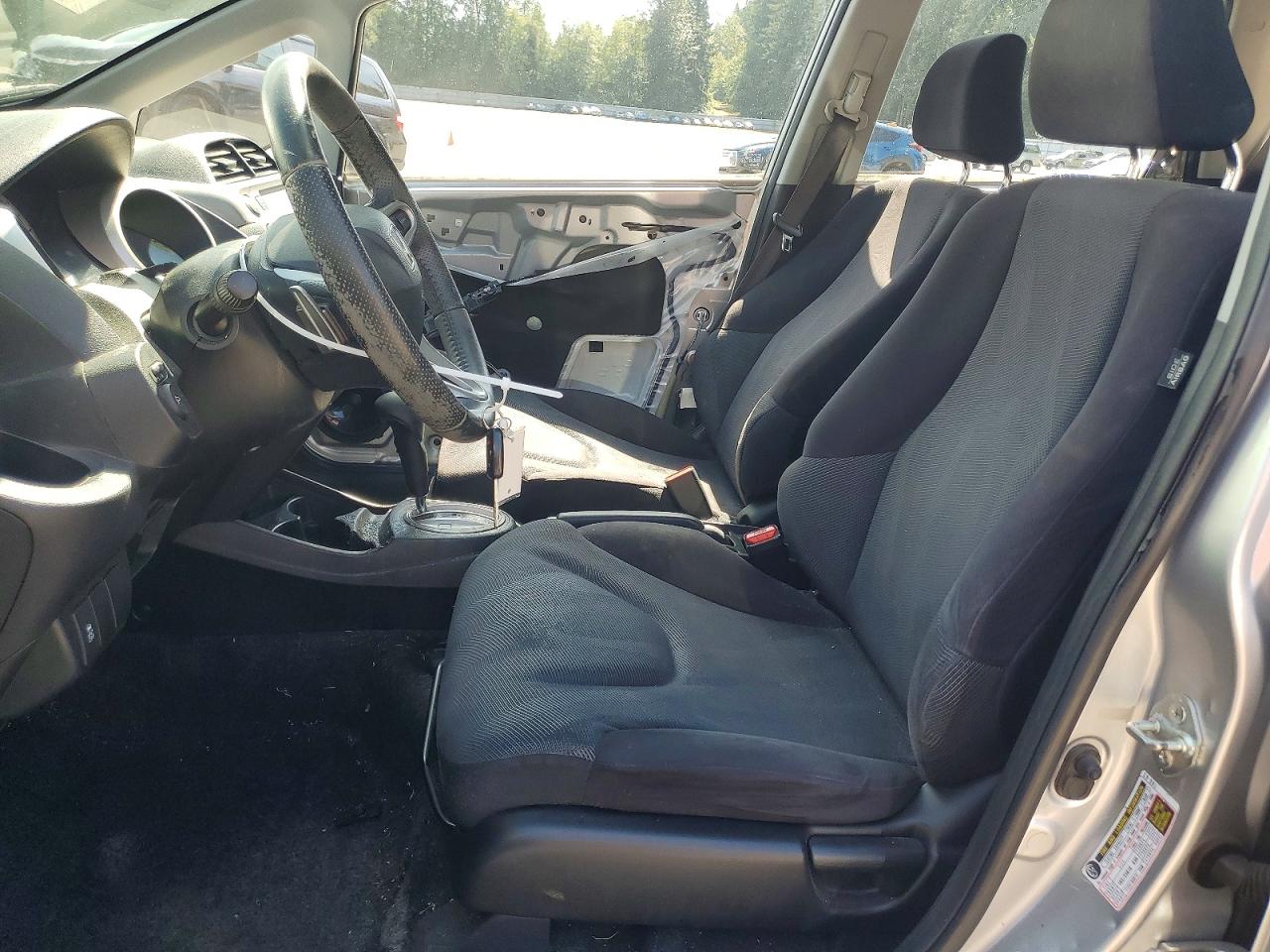 2011 Honda Fit Sport Silver vin: JHMGE8H56BC000339