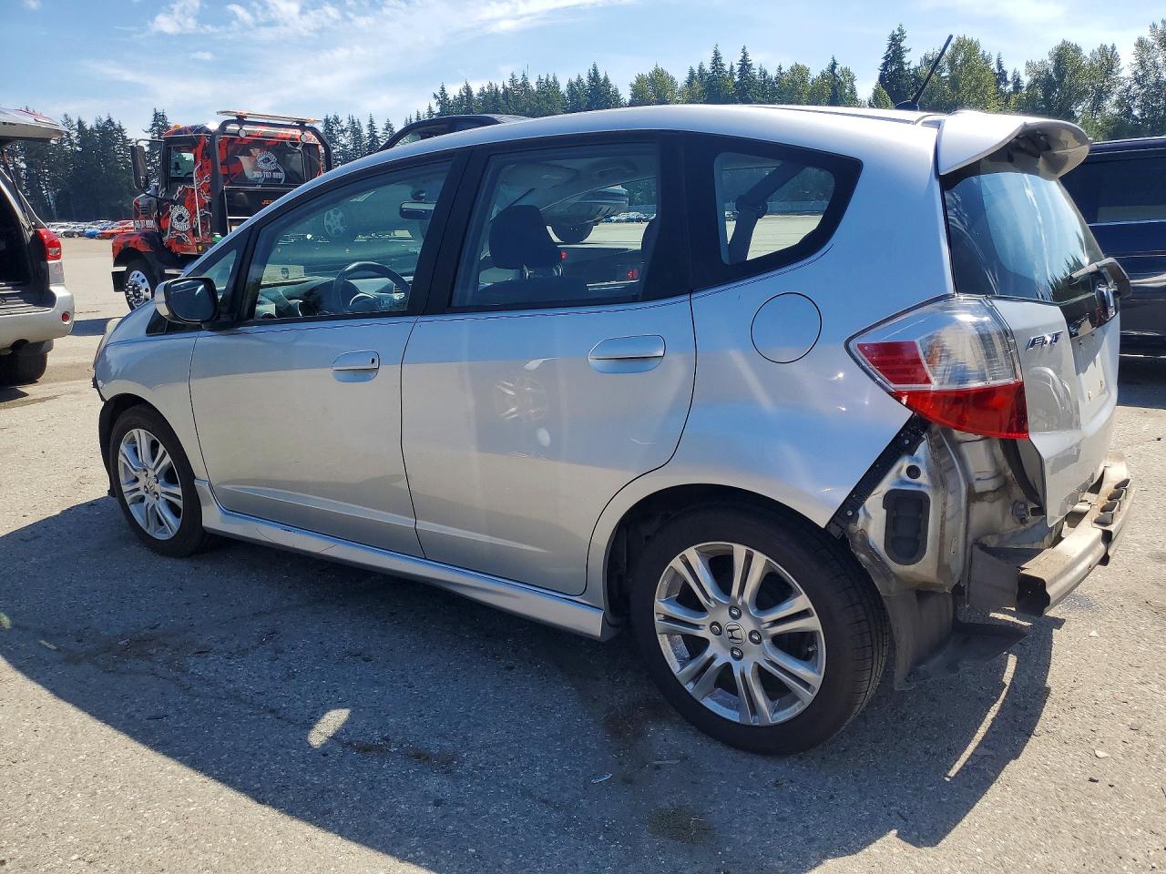 2011 Honda Fit Sport Silver vin: JHMGE8H56BC000339