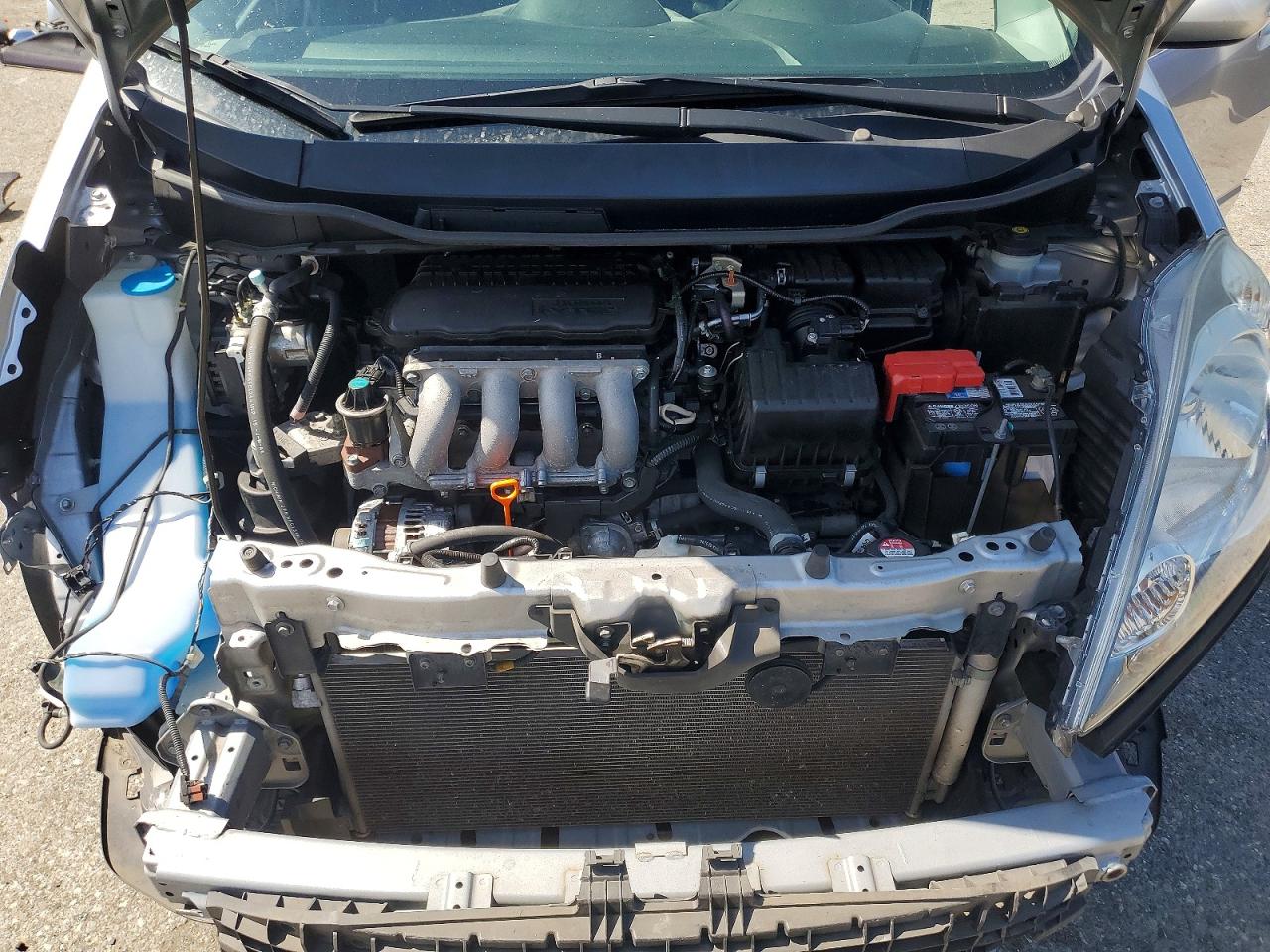 2011 Honda Fit Sport Silver vin: JHMGE8H56BC000339