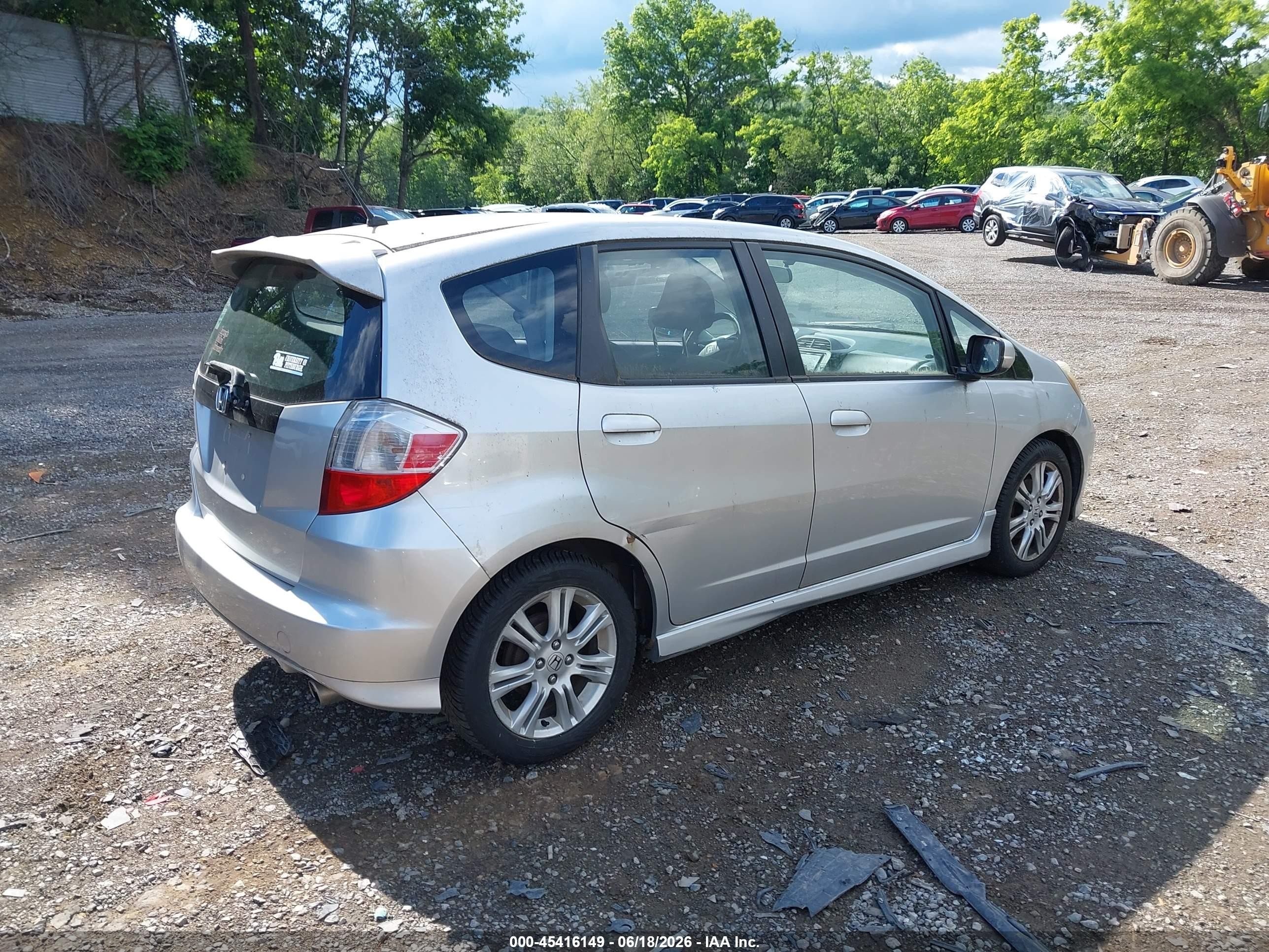 2011 Honda Fit Sport Silver vin: JHMGE8H56BC002978