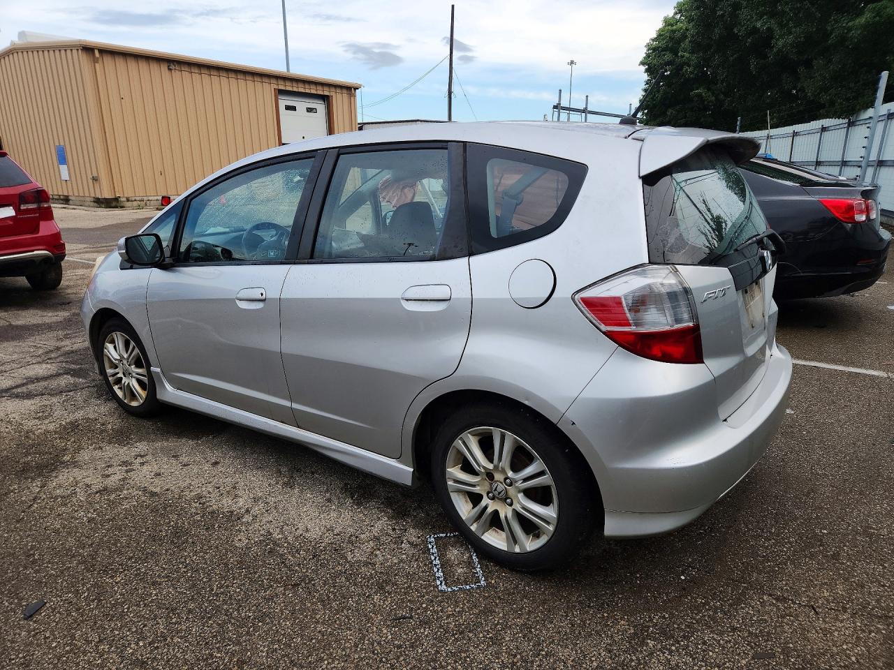 2011 Honda Fit Sport Silver vin: JHMGE8H56BC013950