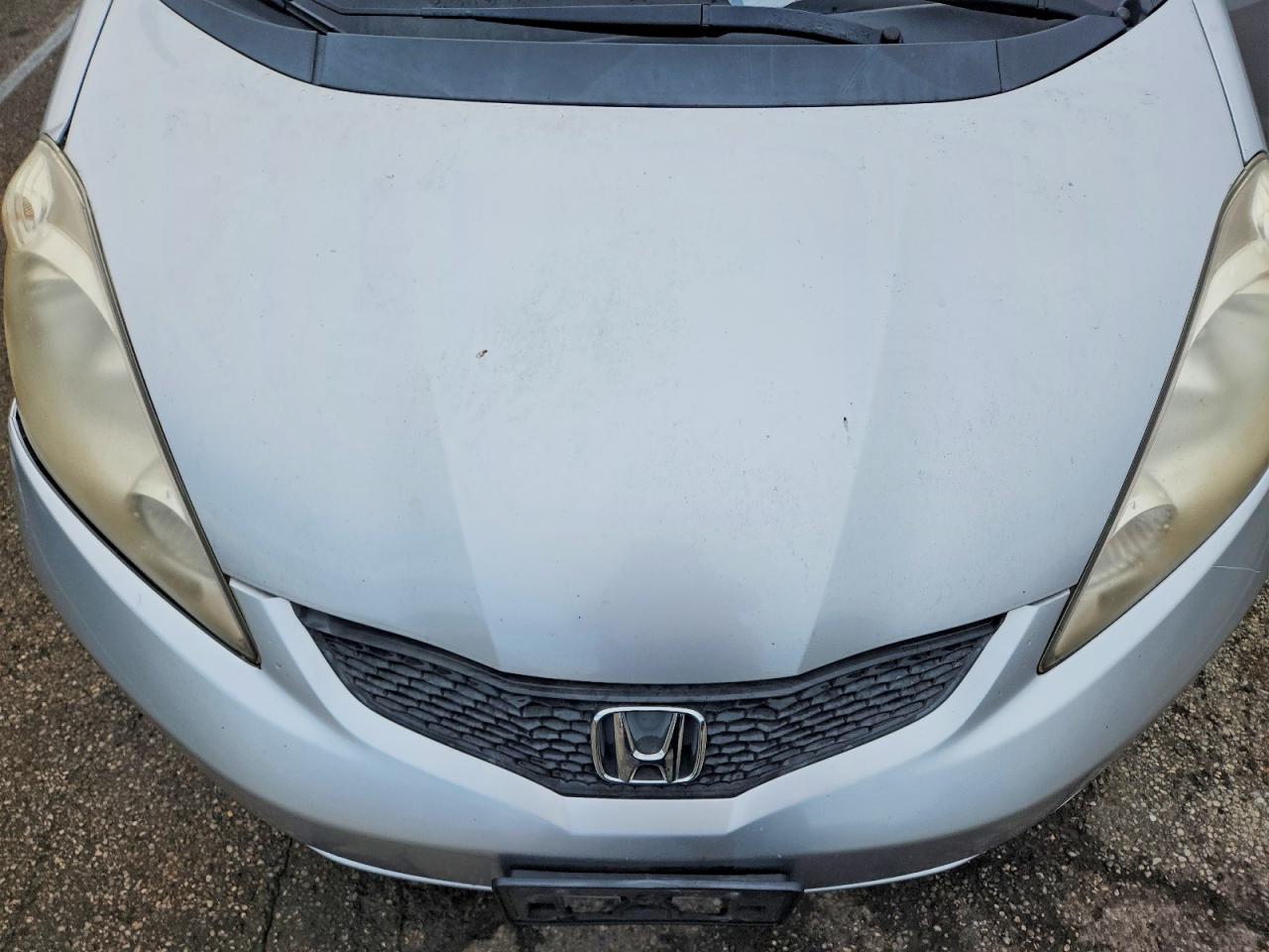 2011 Honda Fit Sport Silver vin: JHMGE8H56BC013950
