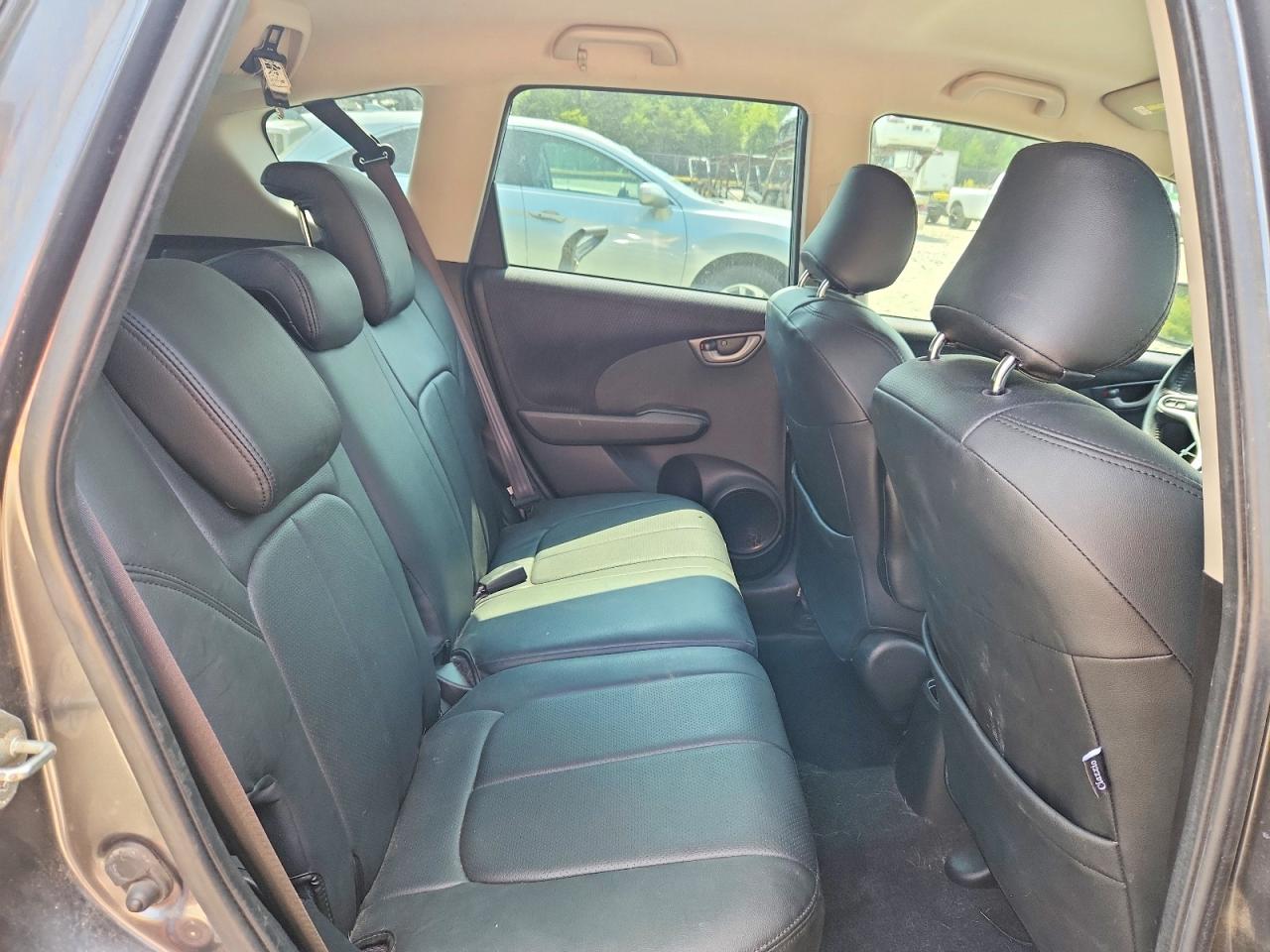 2012 Honda Fit Sport Gray vin: JHMGE8H56CC015053