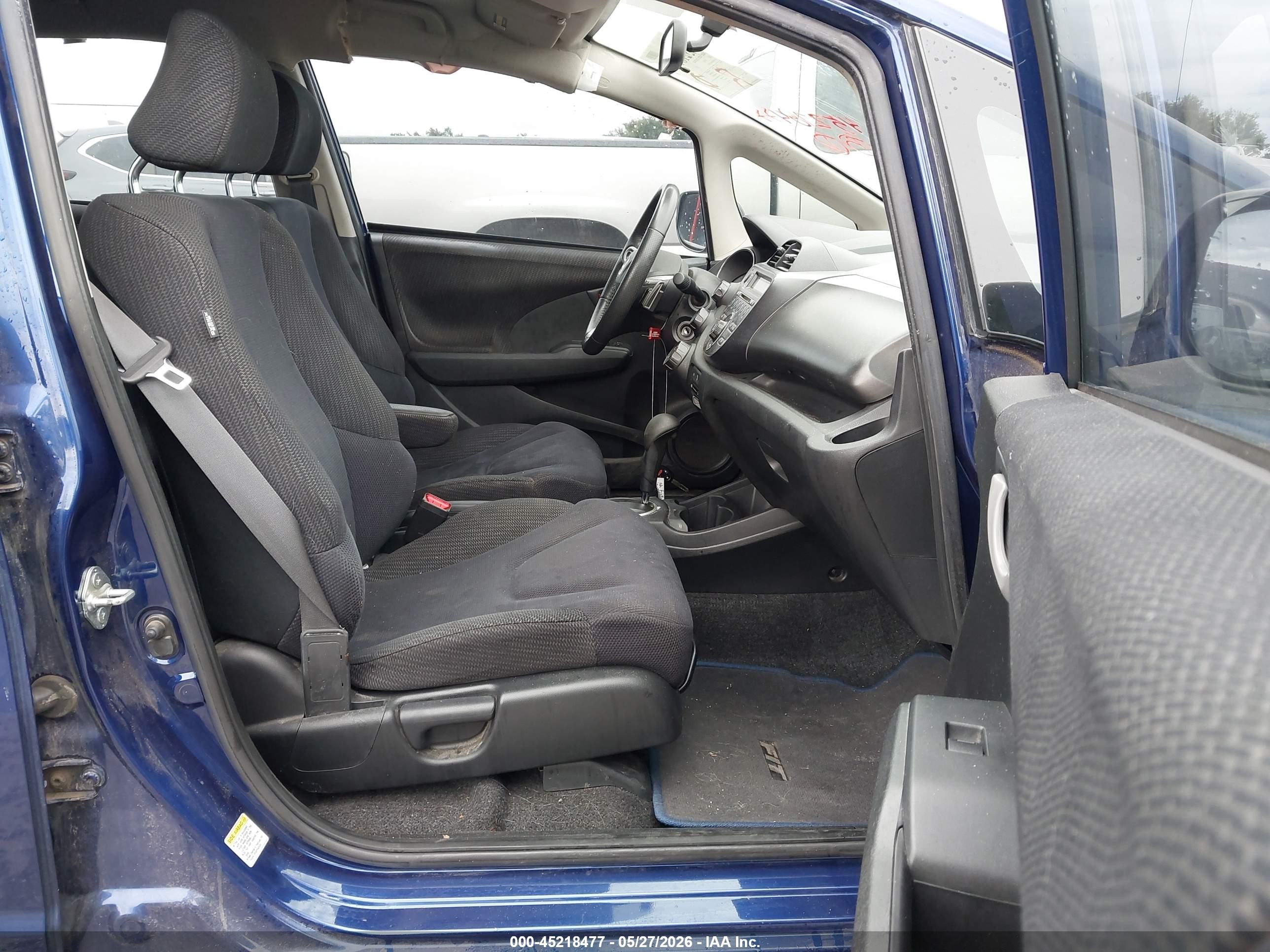 2012 Honda Fit Sport Dark Blue vin: JHMGE8H56CC027221