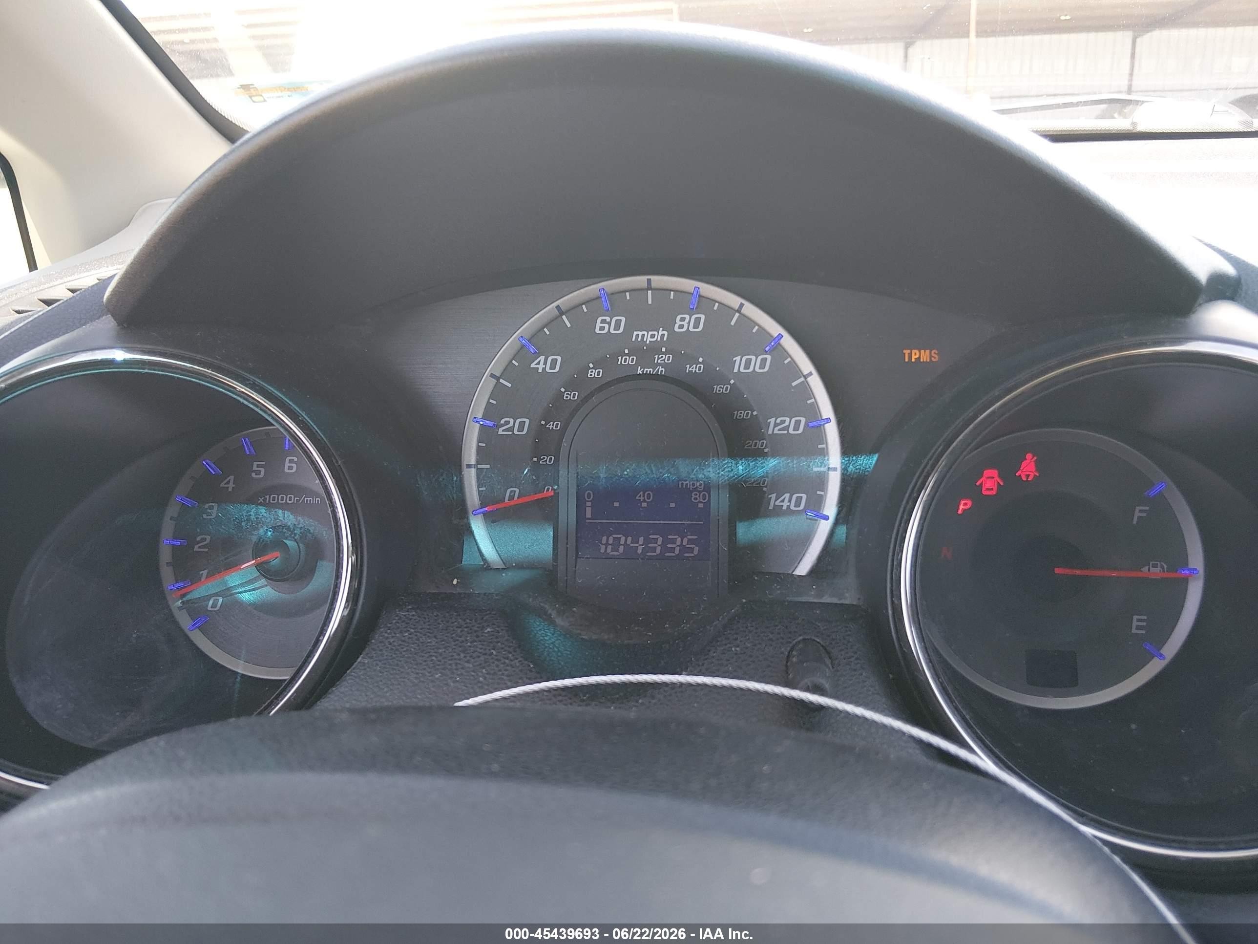 2013 Honda Fit Sport White vin: JHMGE8H56DC006628
