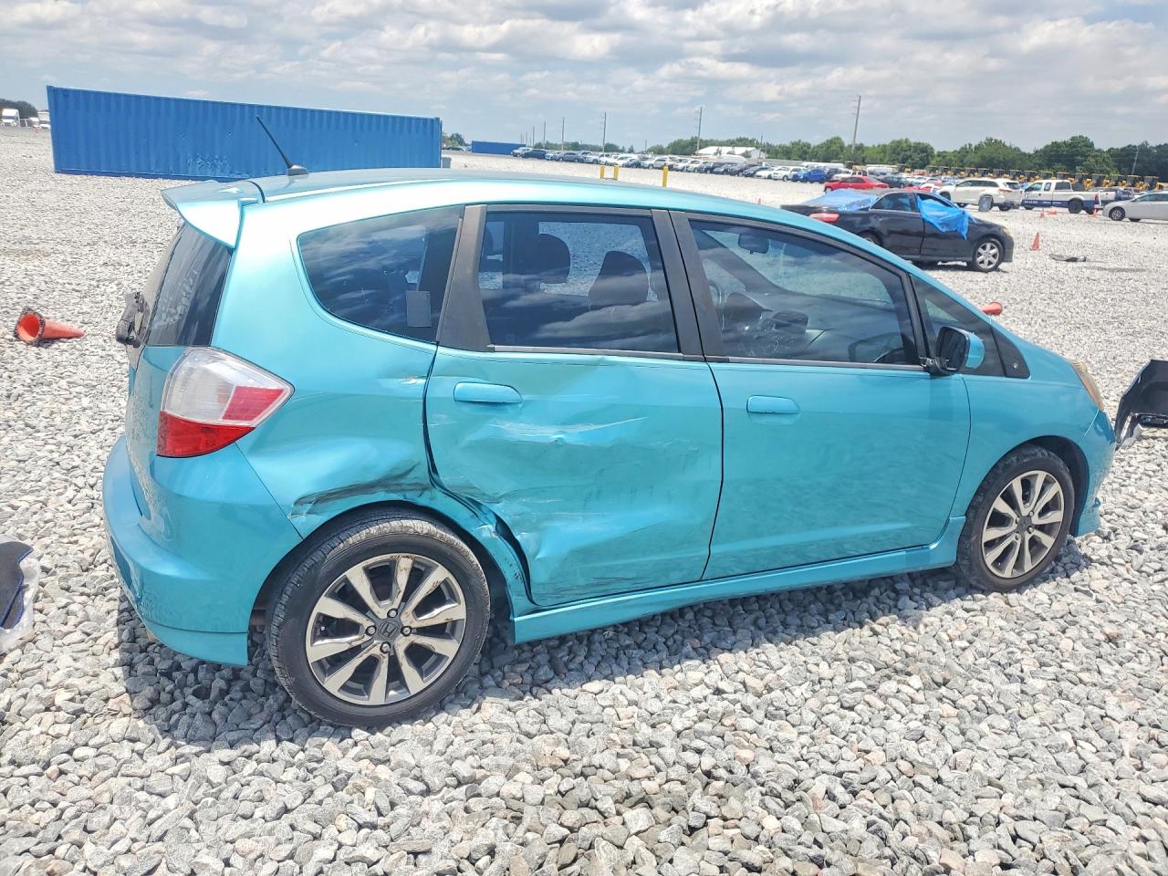2013 Honda Fit Sport Turquoise vin: JHMGE8H56DC006998