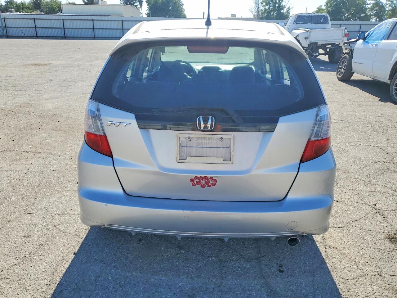 2013 Honda Fit Sport Silver vin: JHMGE8H56DC013109
