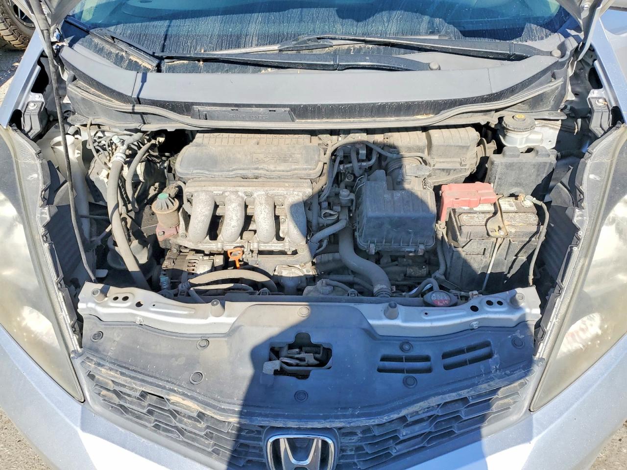 2013 Honda Fit Sport Silver vin: JHMGE8H56DC013109