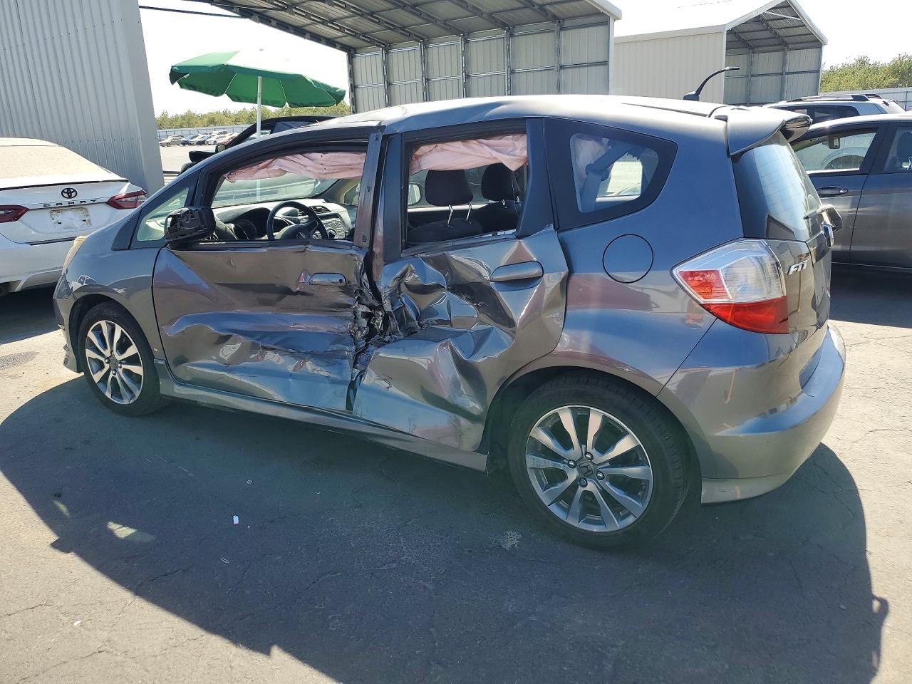 2013 Honda Fit Sport Gray vin: JHMGE8H56DC028080