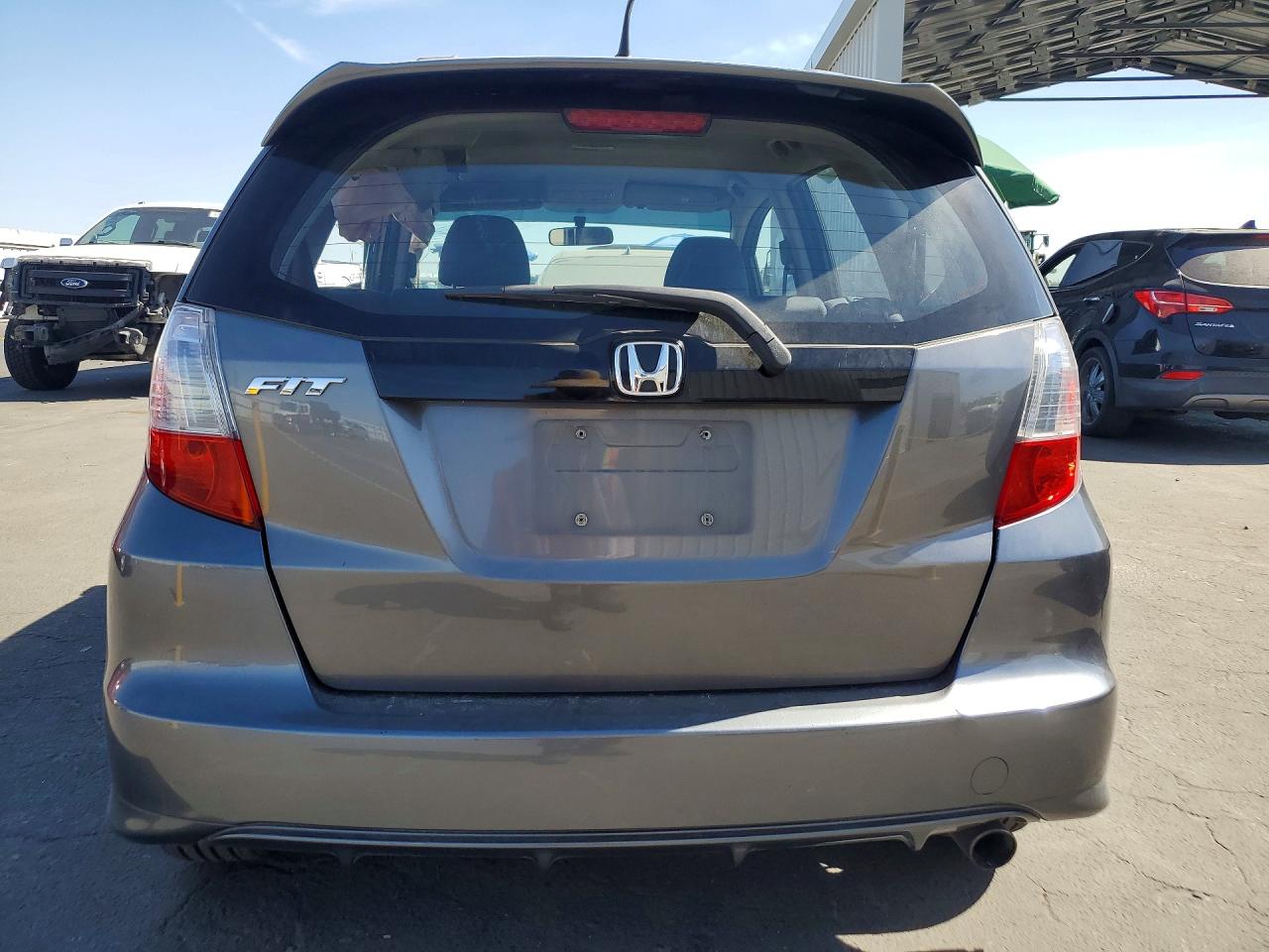 2013 Honda Fit Sport Gray vin: JHMGE8H56DC028080