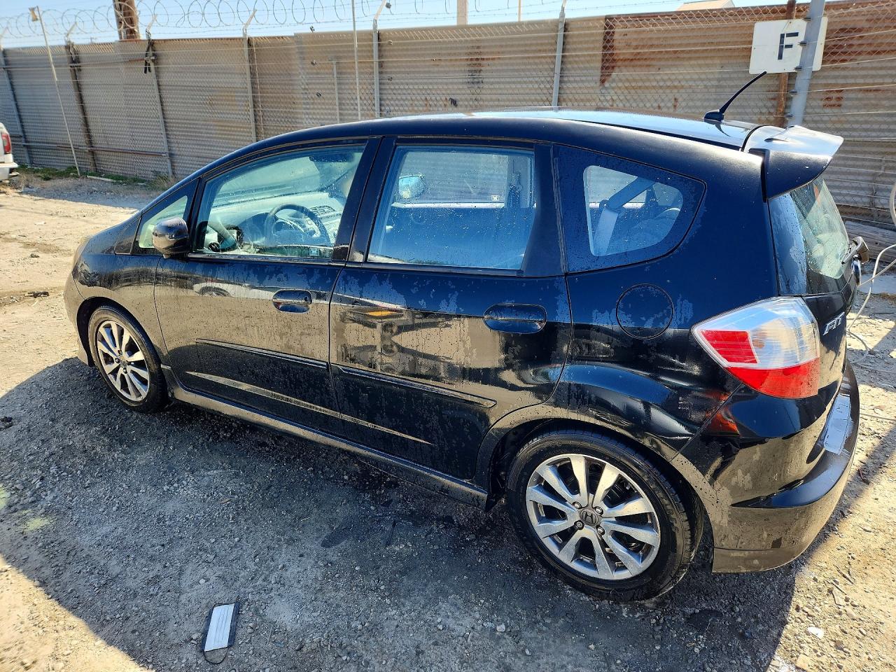 2013 Honda Fit Sport Black vin: JHMGE8H56DC049284