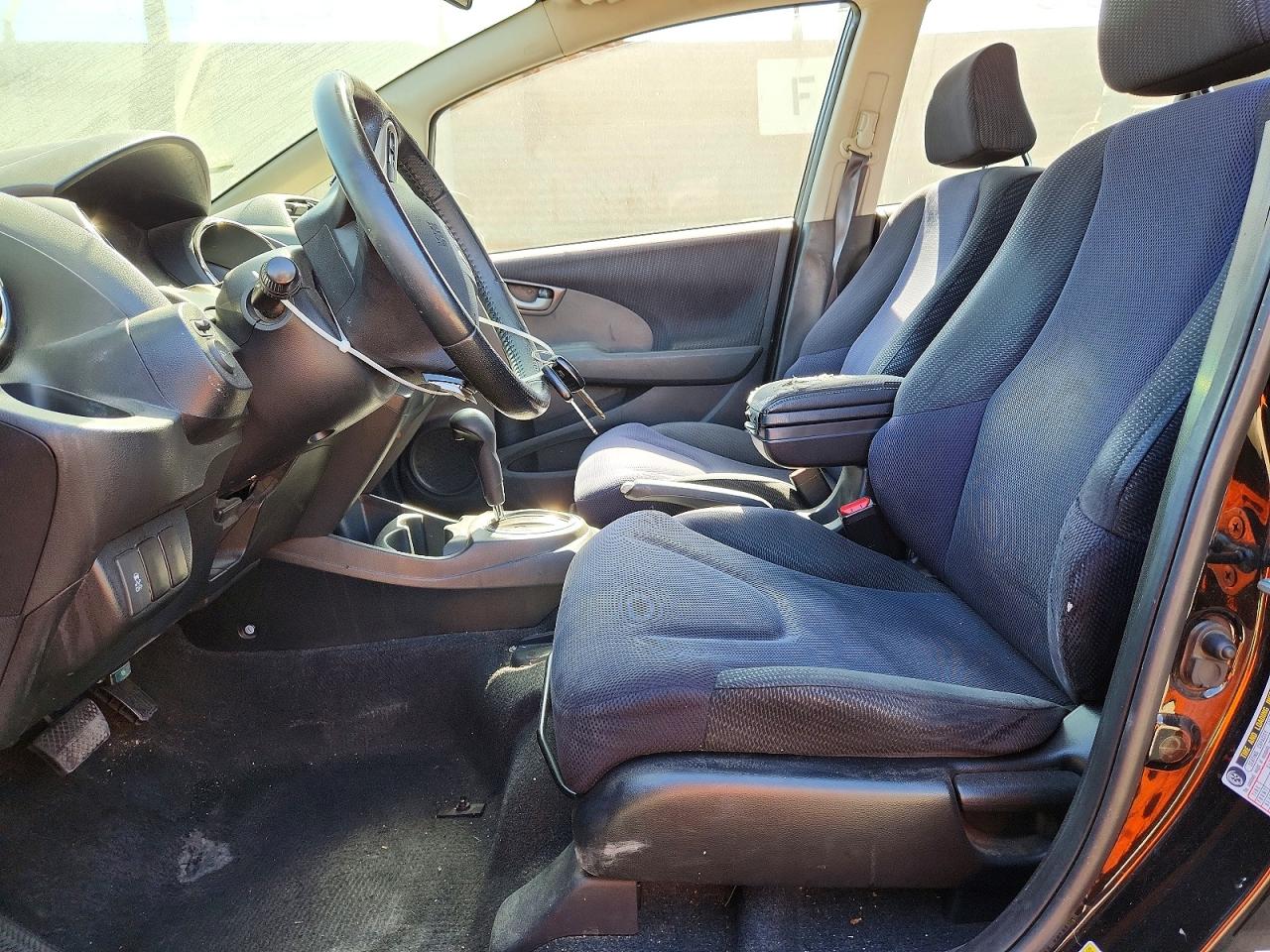 2013 Honda Fit Sport Black vin: JHMGE8H56DC049284