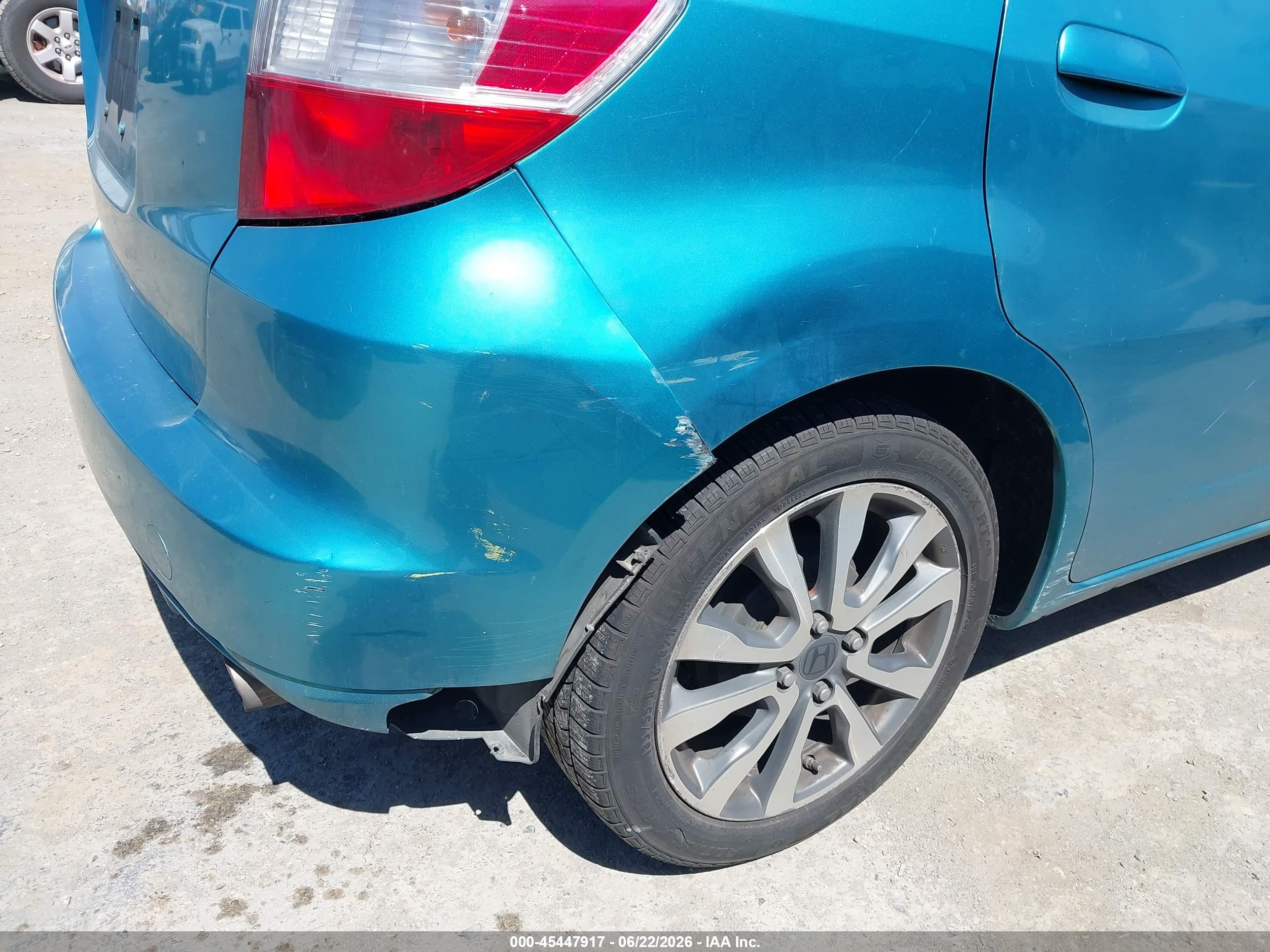 2013 Honda Fit Sport Blue vin: JHMGE8H56DC050578
