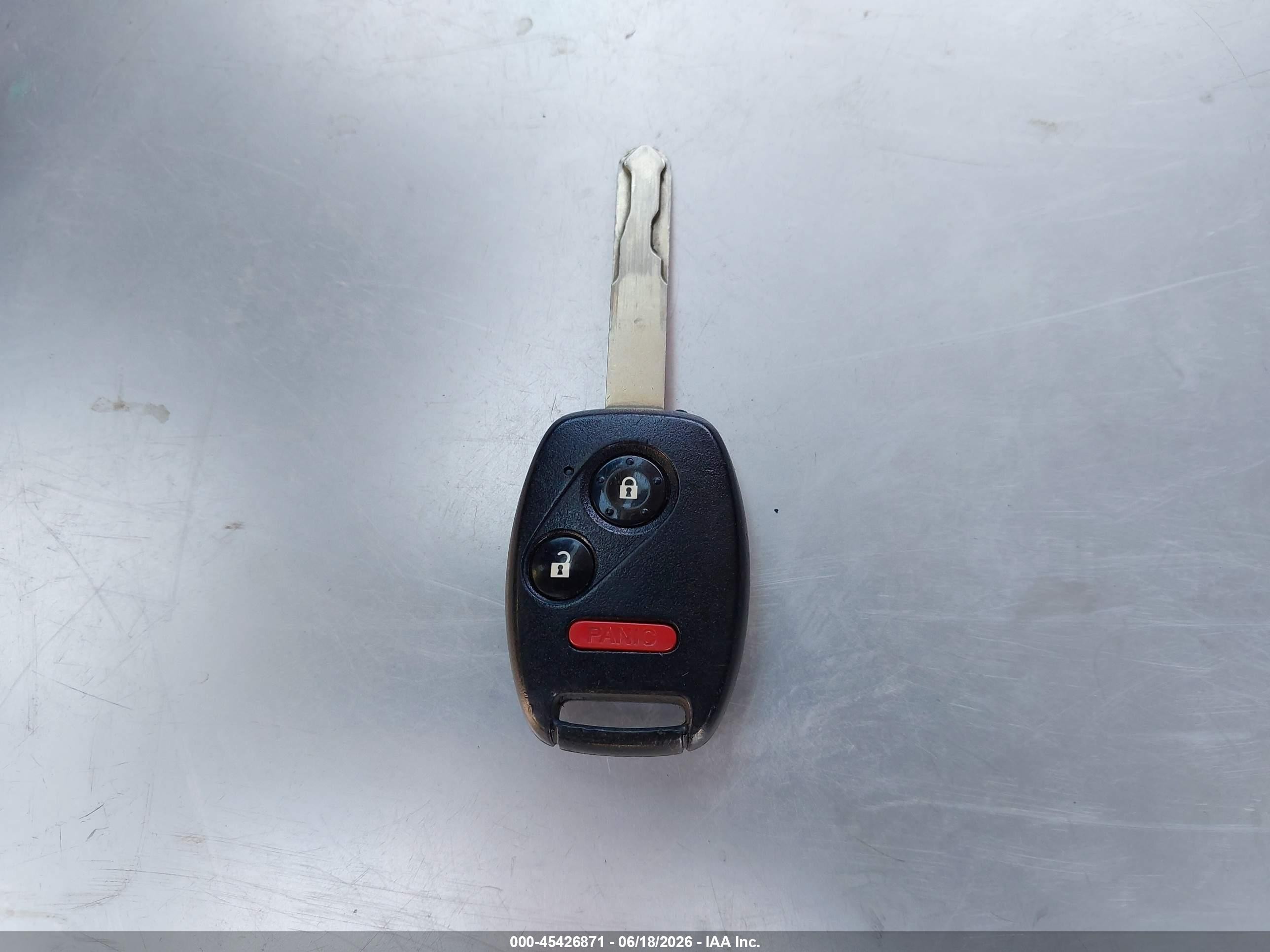 2013 Honda Fit Sport Silver vin: JHMGE8H56DC058907