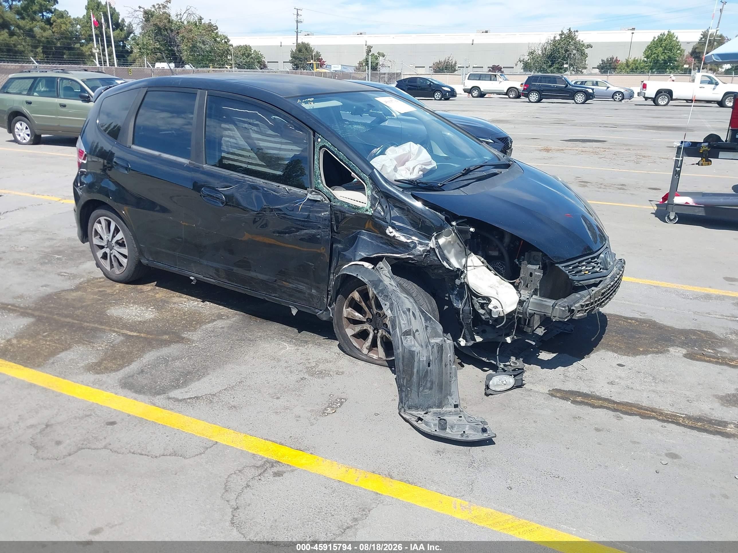 2013 Honda Fit Sport Black vin: JHMGE8H56DC072838