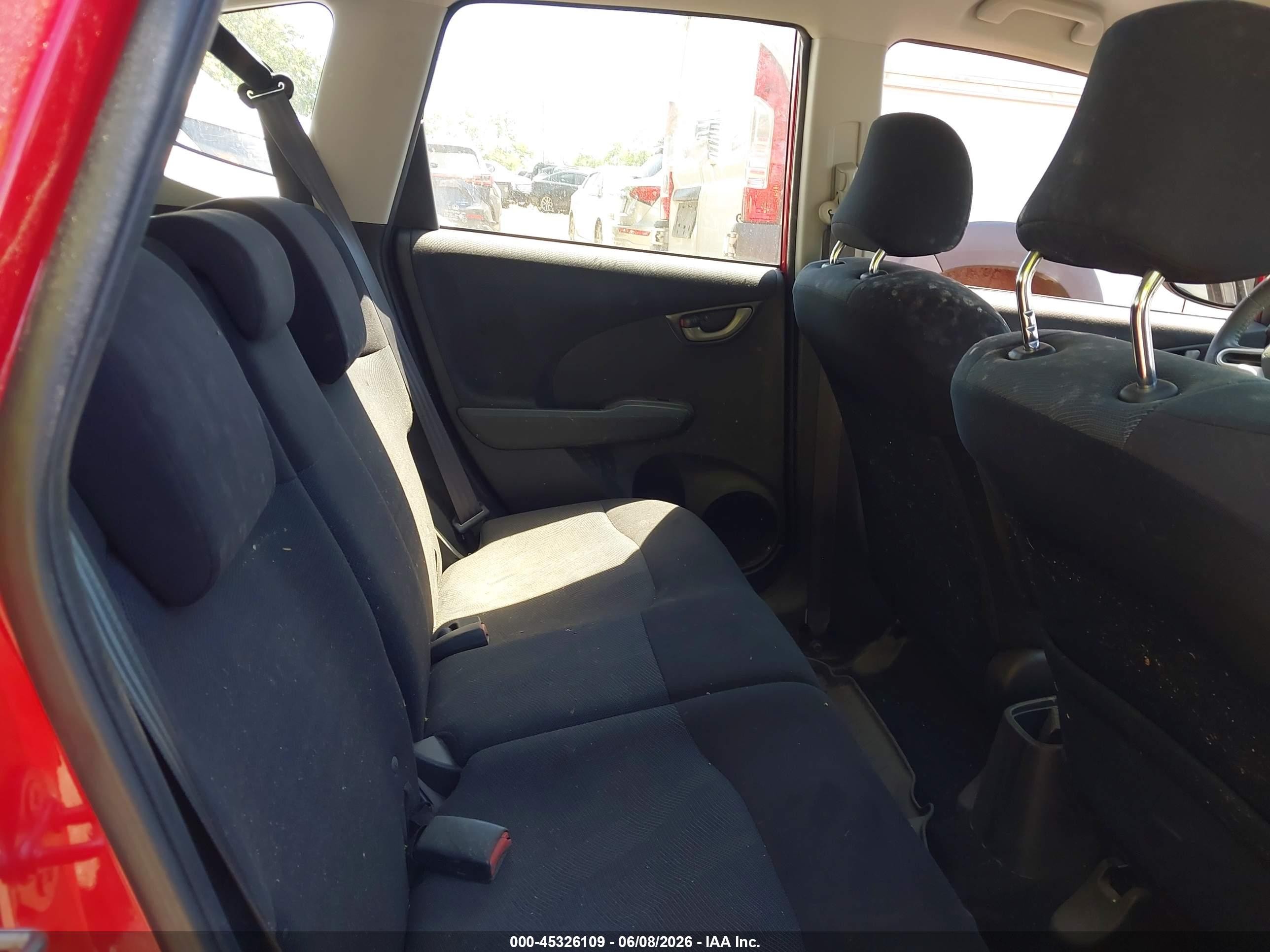 2011 Honda Fit Sport Красный vin: JHMGE8H57BC017831