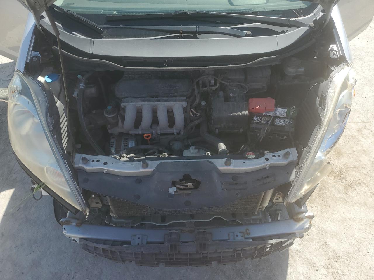 2011 Honda Fit Sport Silver vin: JHMGE8H57BC027713