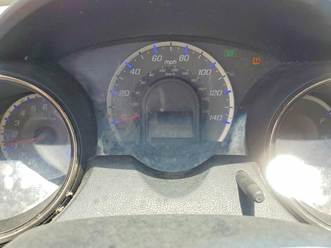 2012 Honda Fit Sport Red vin: JHMGE8H57CC004501