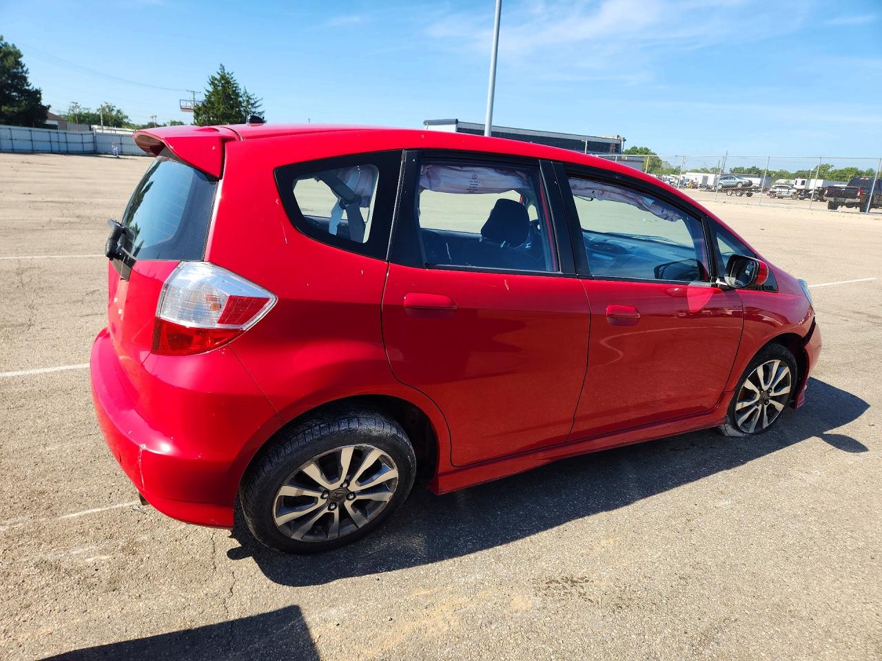 2012 Honda Fit Sport Red vin: JHMGE8H57CC012520