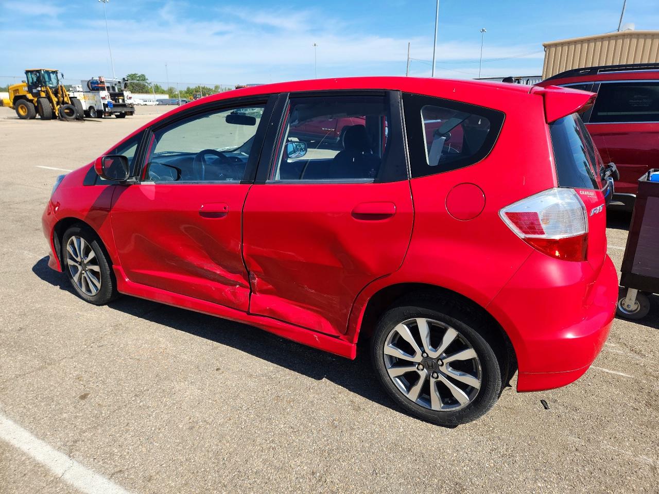2012 Honda Fit Sport Red vin: JHMGE8H57CC012520