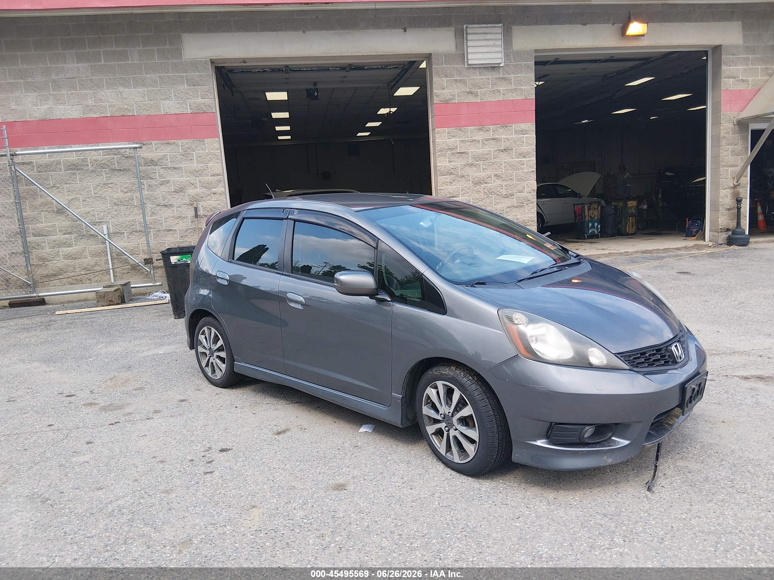 2012 Honda Fit Sport Серый vin: JHMGE8H57CC035151