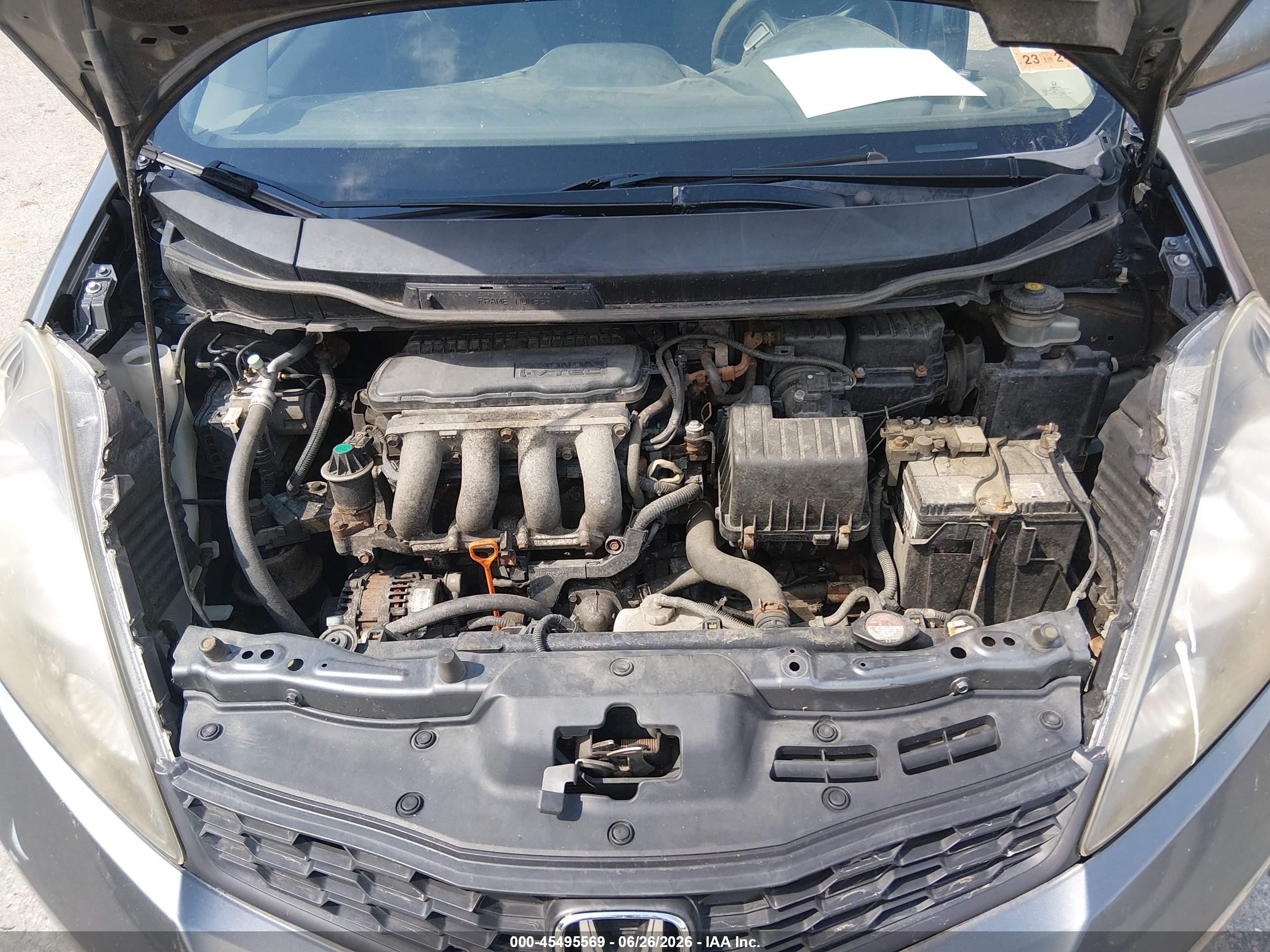 2012 Honda Fit Sport Gray vin: JHMGE8H57CC035151