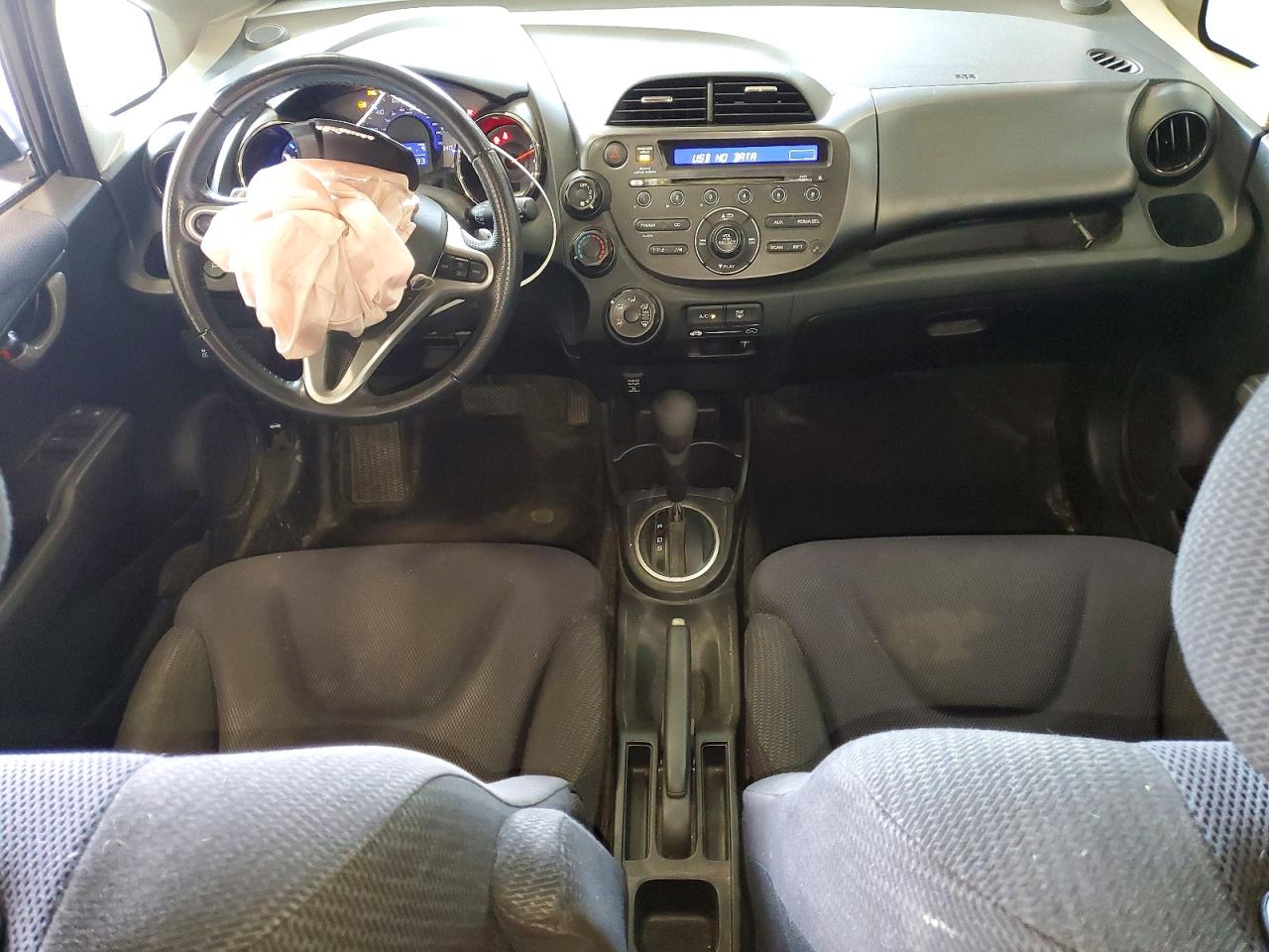 2013 Honda Fit Sport Purple vin: JHMGE8H57DC010042