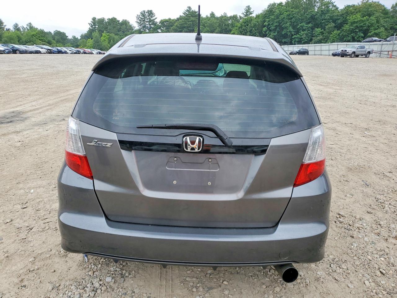 2013 Honda Fit Sport Gray vin: JHMGE8H57DC041324