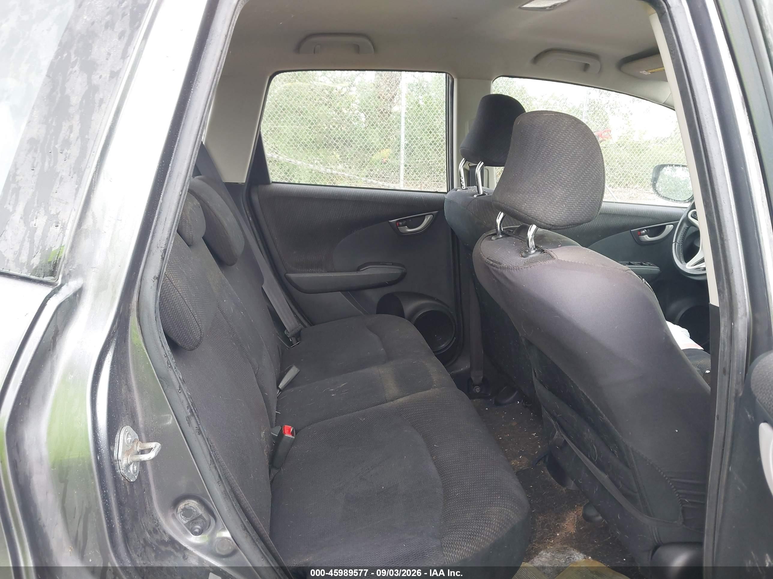 2013 Honda Fit Sport Gray vin: JHMGE8H57DC041999
