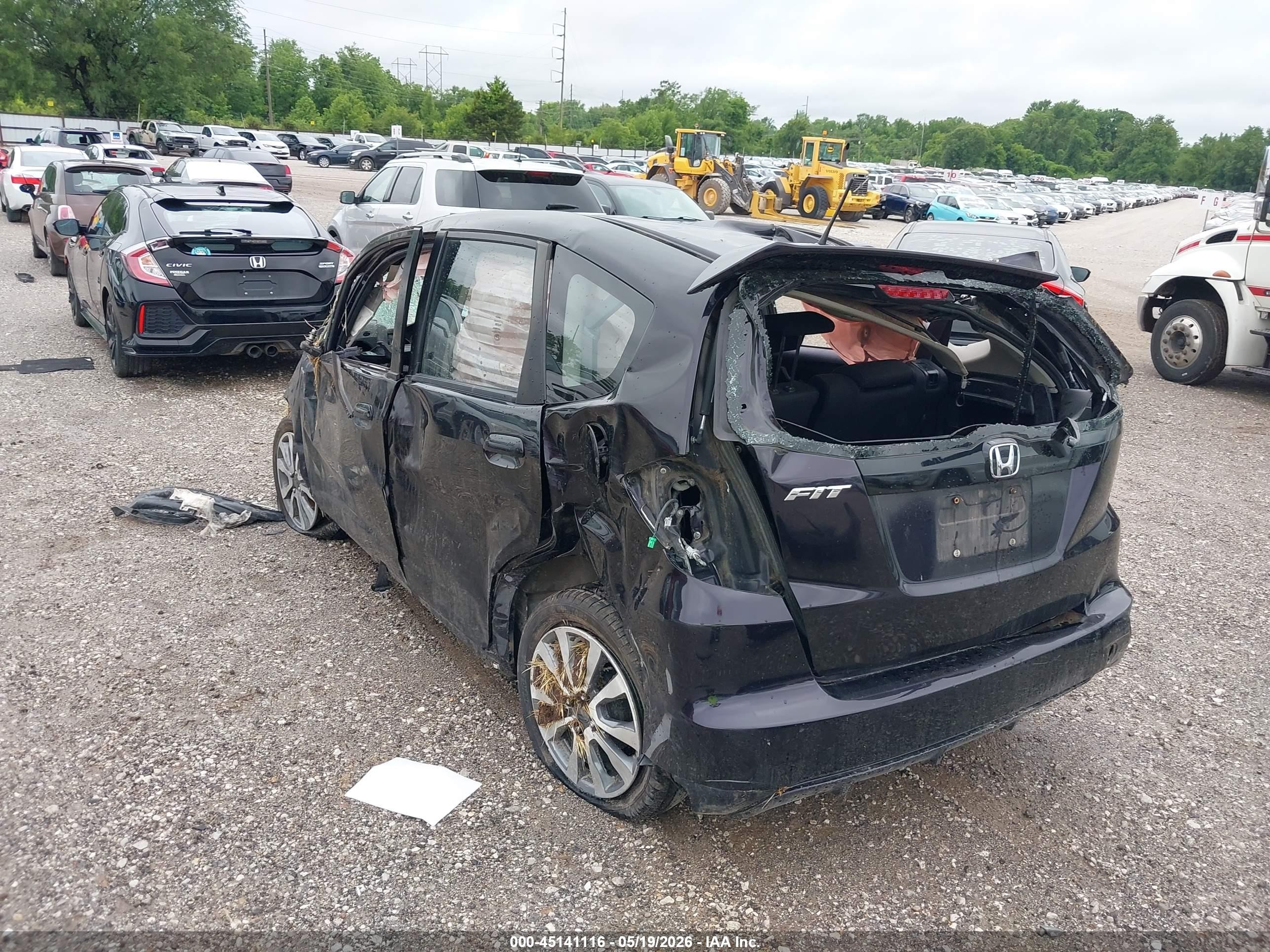 2013 Honda Fit Sport Purple vin: JHMGE8H57DC061010