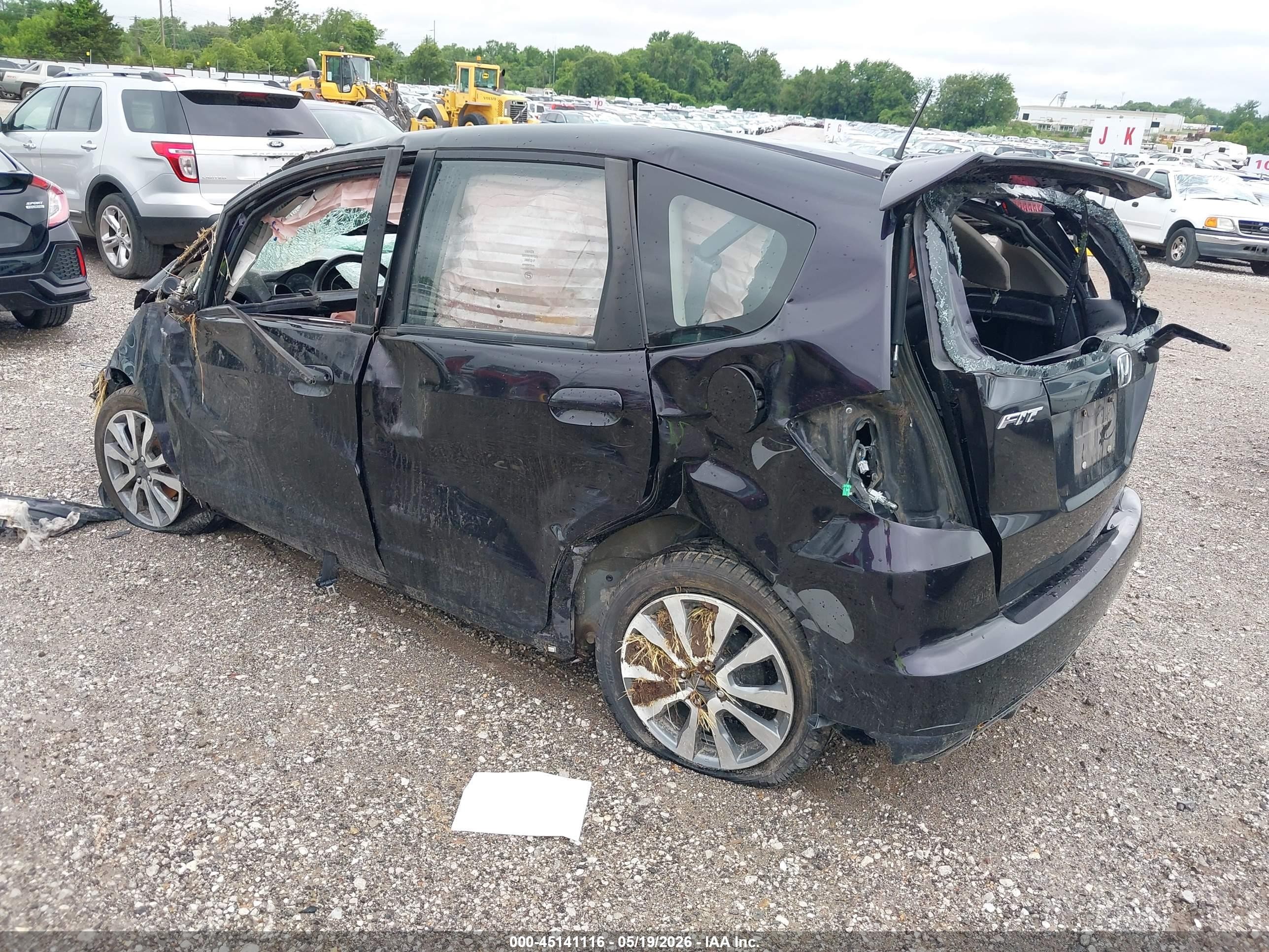 2013 Honda Fit Sport Purple vin: JHMGE8H57DC061010
