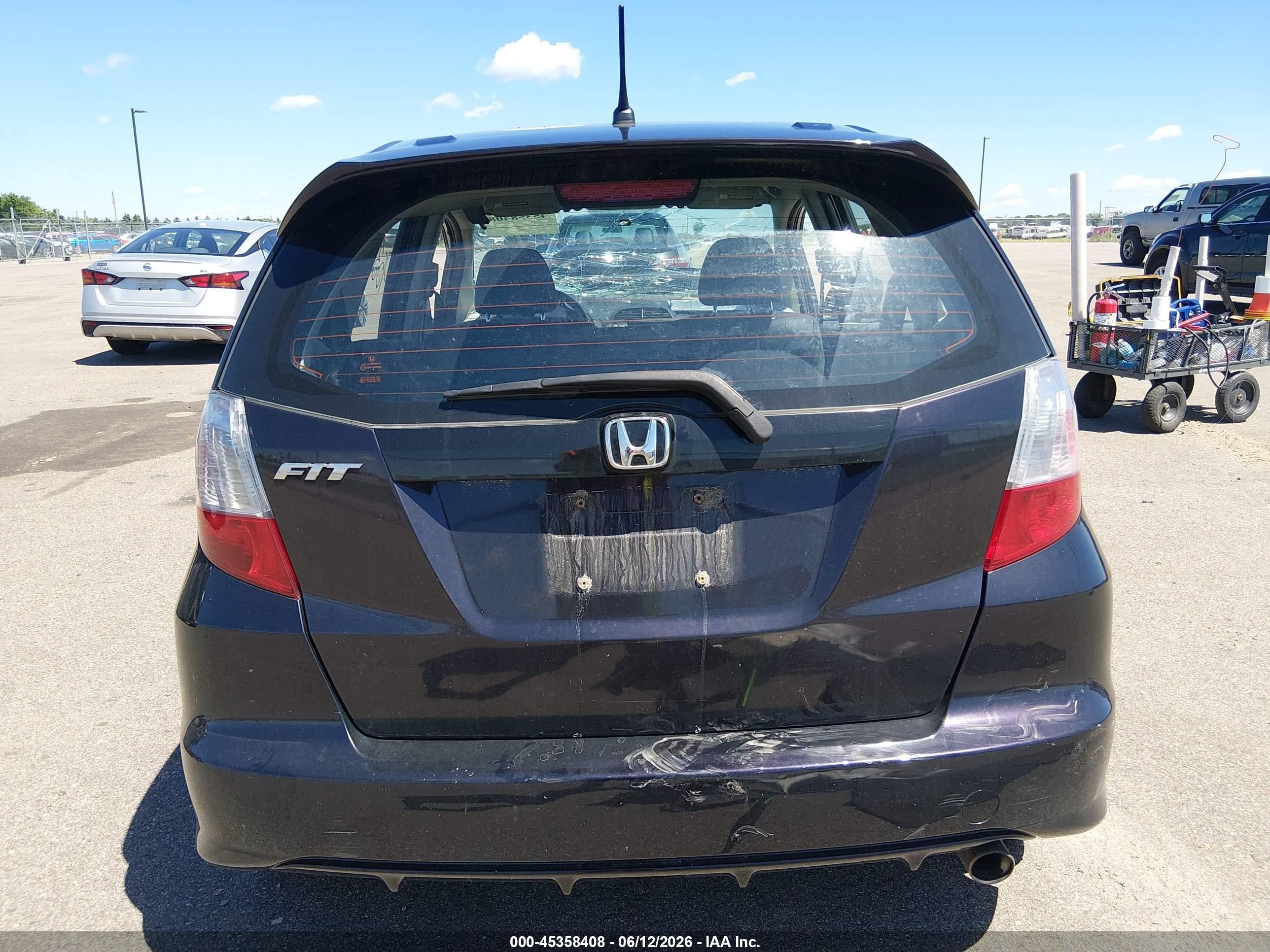 2013 Honda Fit Sport Purple vin: JHMGE8H57DC072069