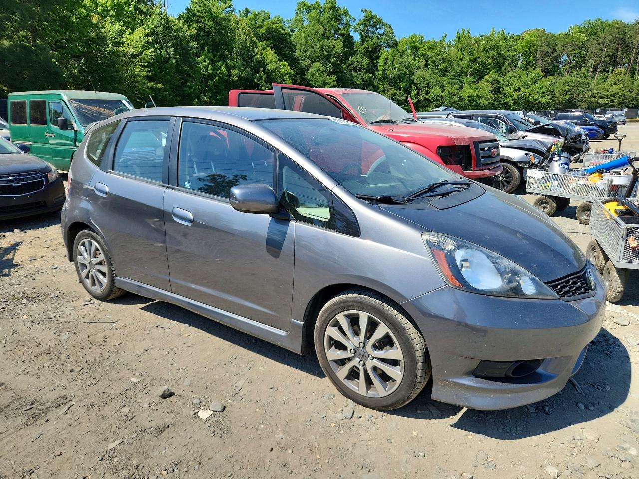 2013 Honda Fit Sport Gray vin: JHMGE8H57DC074825