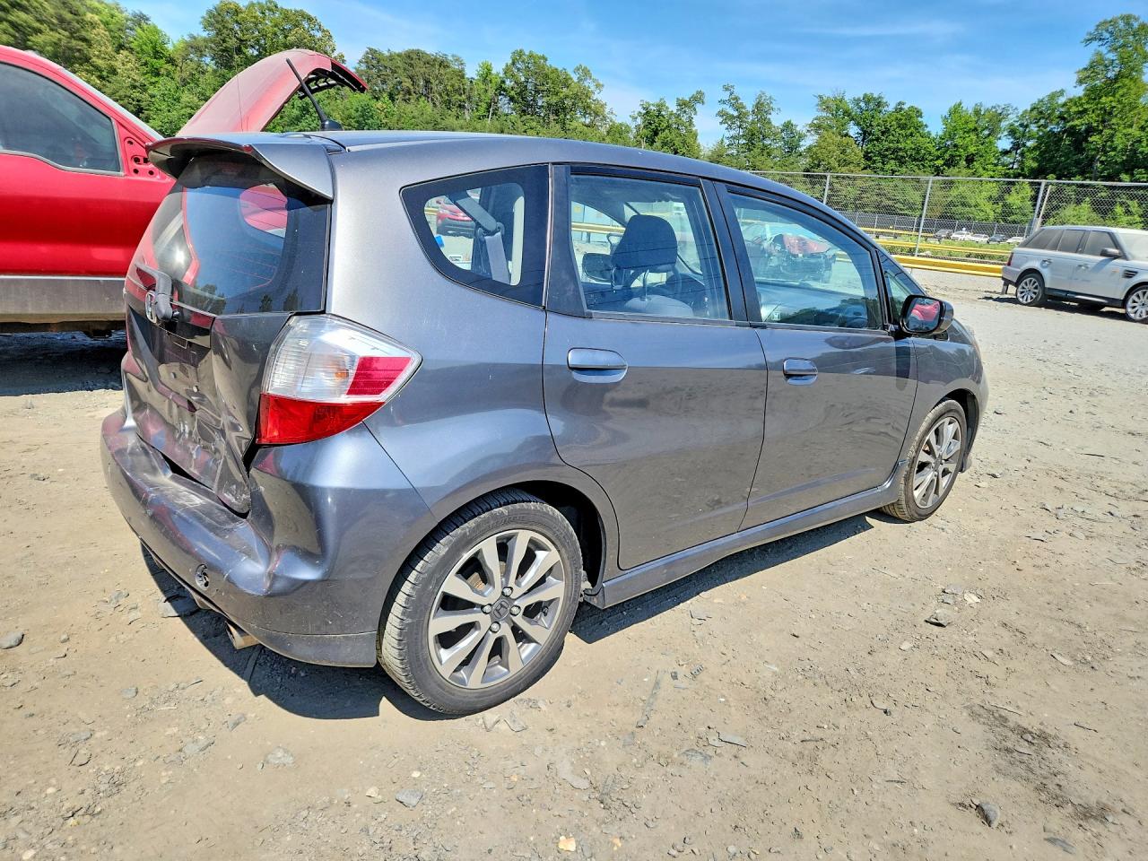 2013 Honda Fit Sport Gray vin: JHMGE8H57DC074825
