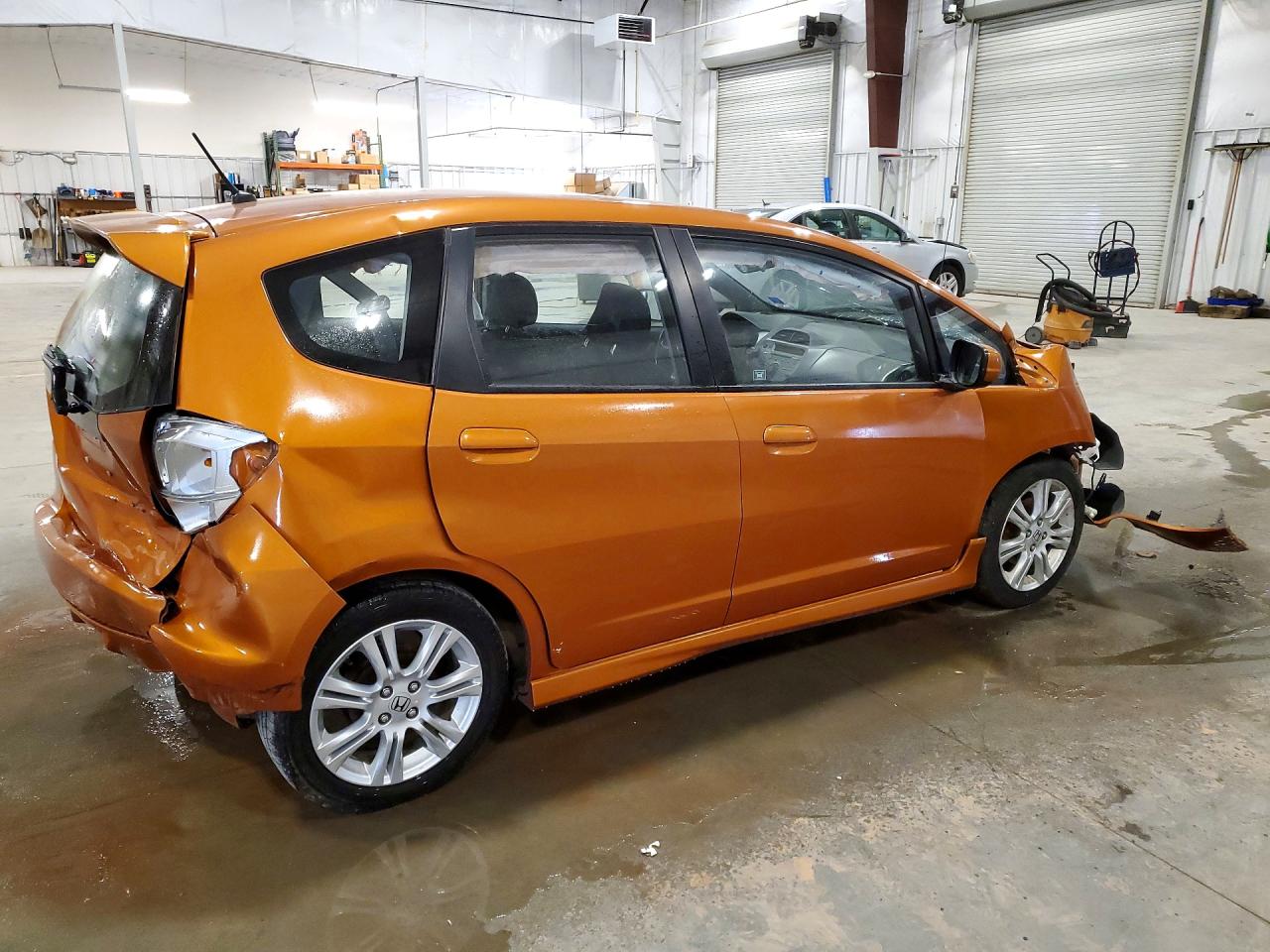 2011 Honda Fit Sport Orange vin: JHMGE8H58BC009480