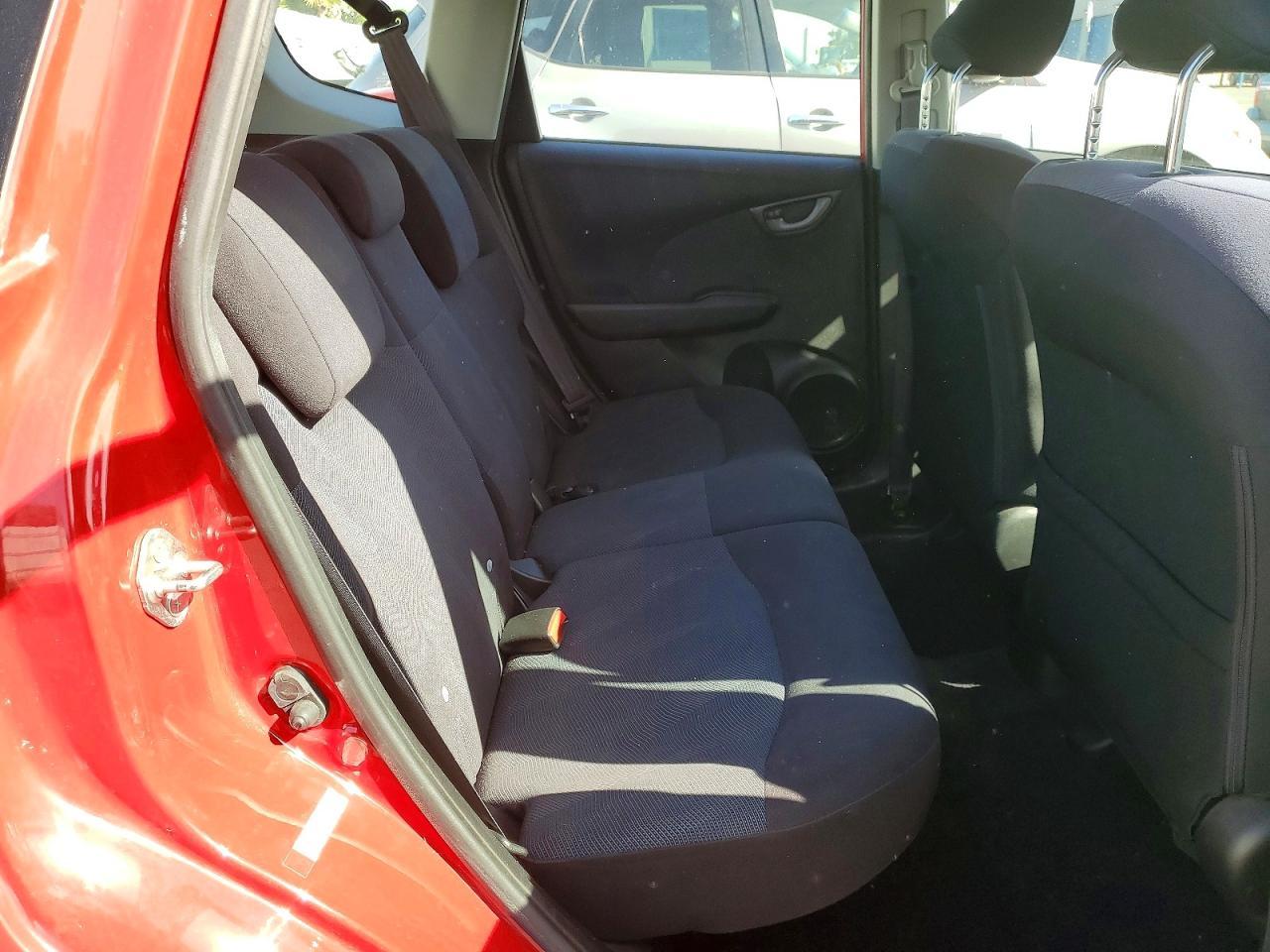 2011 Honda Fit Sport Red vin: JHMGE8H58BC011827