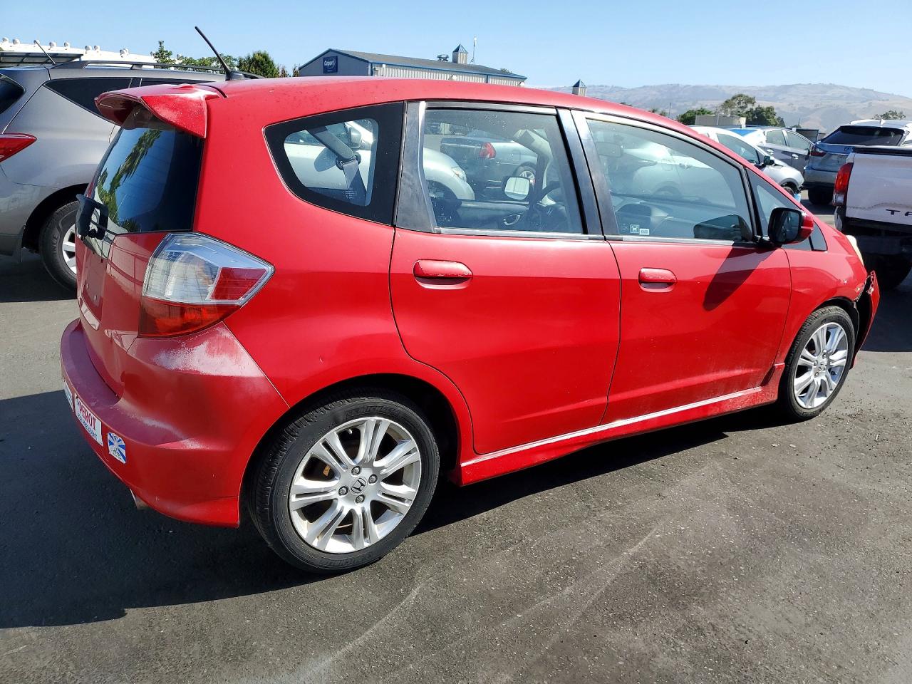 2011 Honda Fit Sport Red vin: JHMGE8H58BC011827