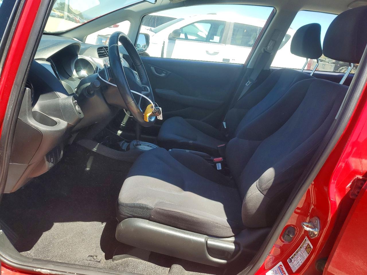 2011 Honda Fit Sport Red vin: JHMGE8H58BC011827