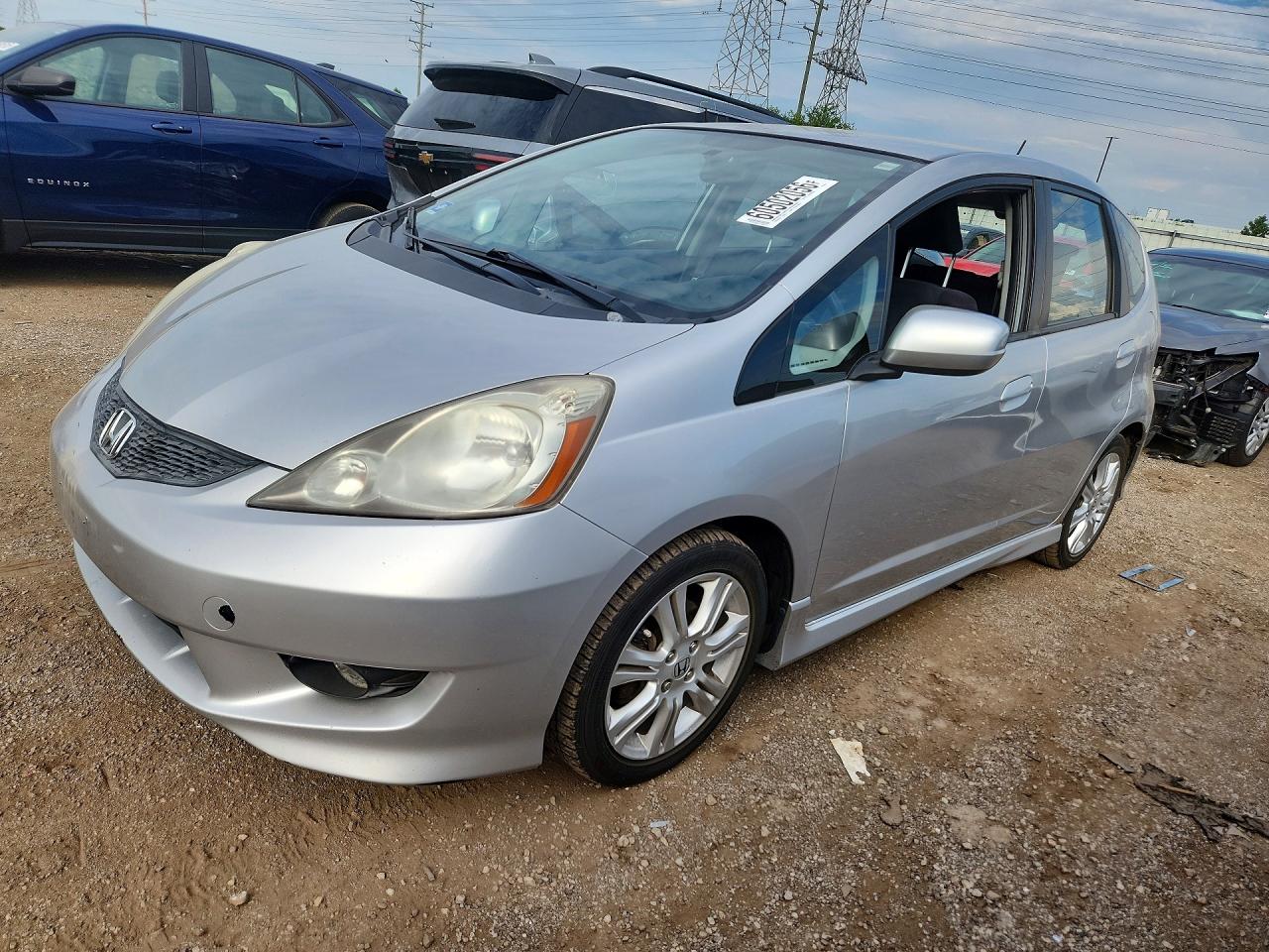 2011 Honda Fit Sport Silver vin: JHMGE8H58BS002180