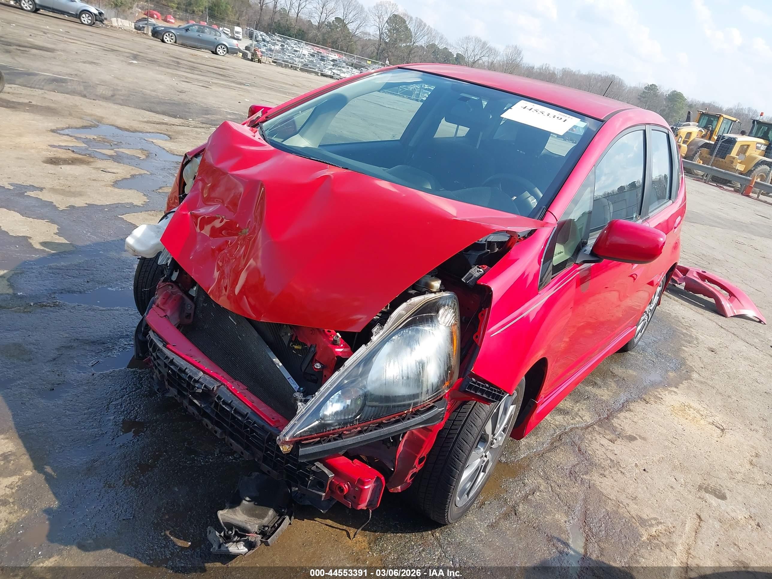 2012 Honda Fit Sport Red vin: JHMGE8H58CC014082