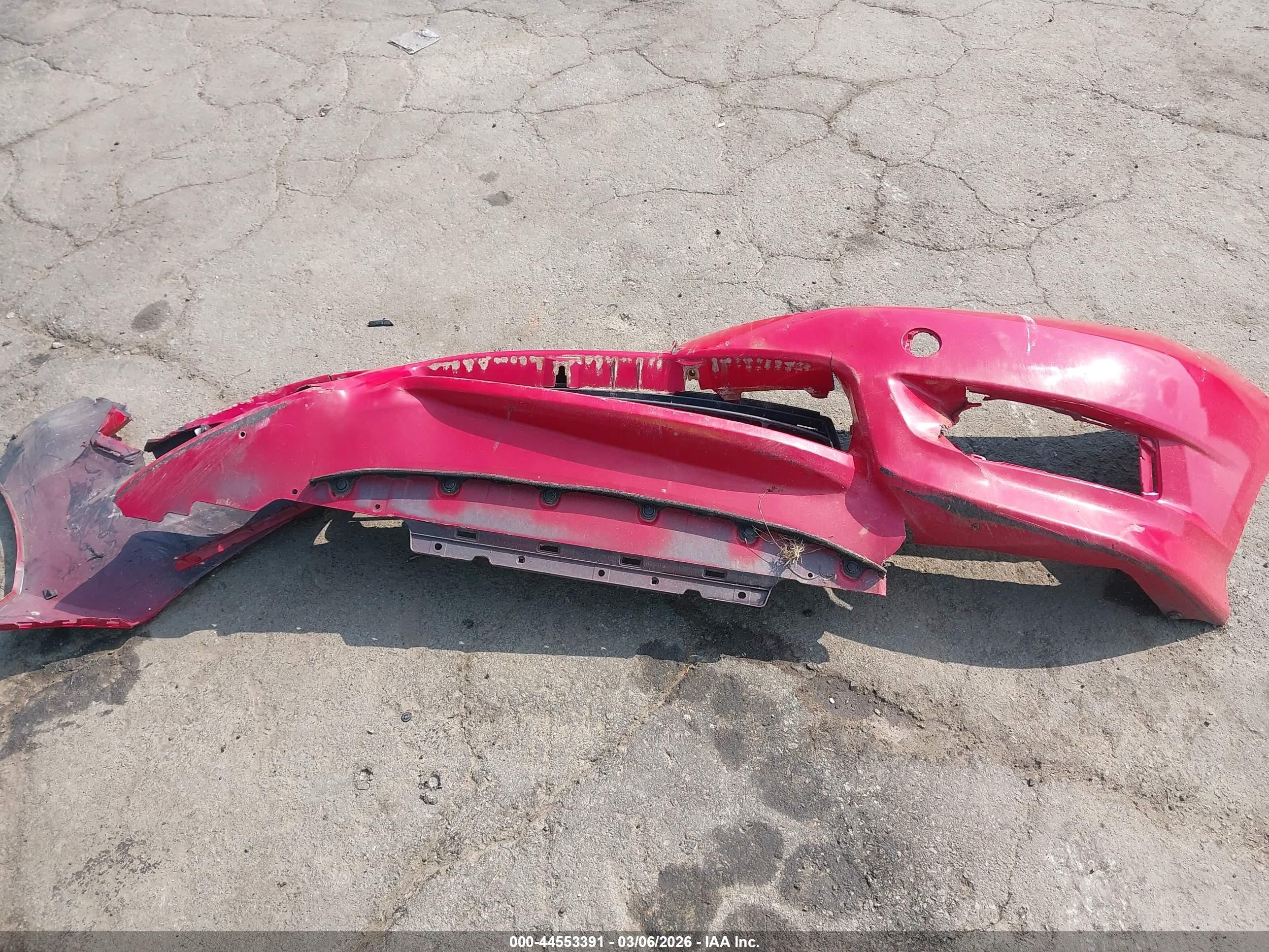 2012 Honda Fit Sport Red vin: JHMGE8H58CC014082