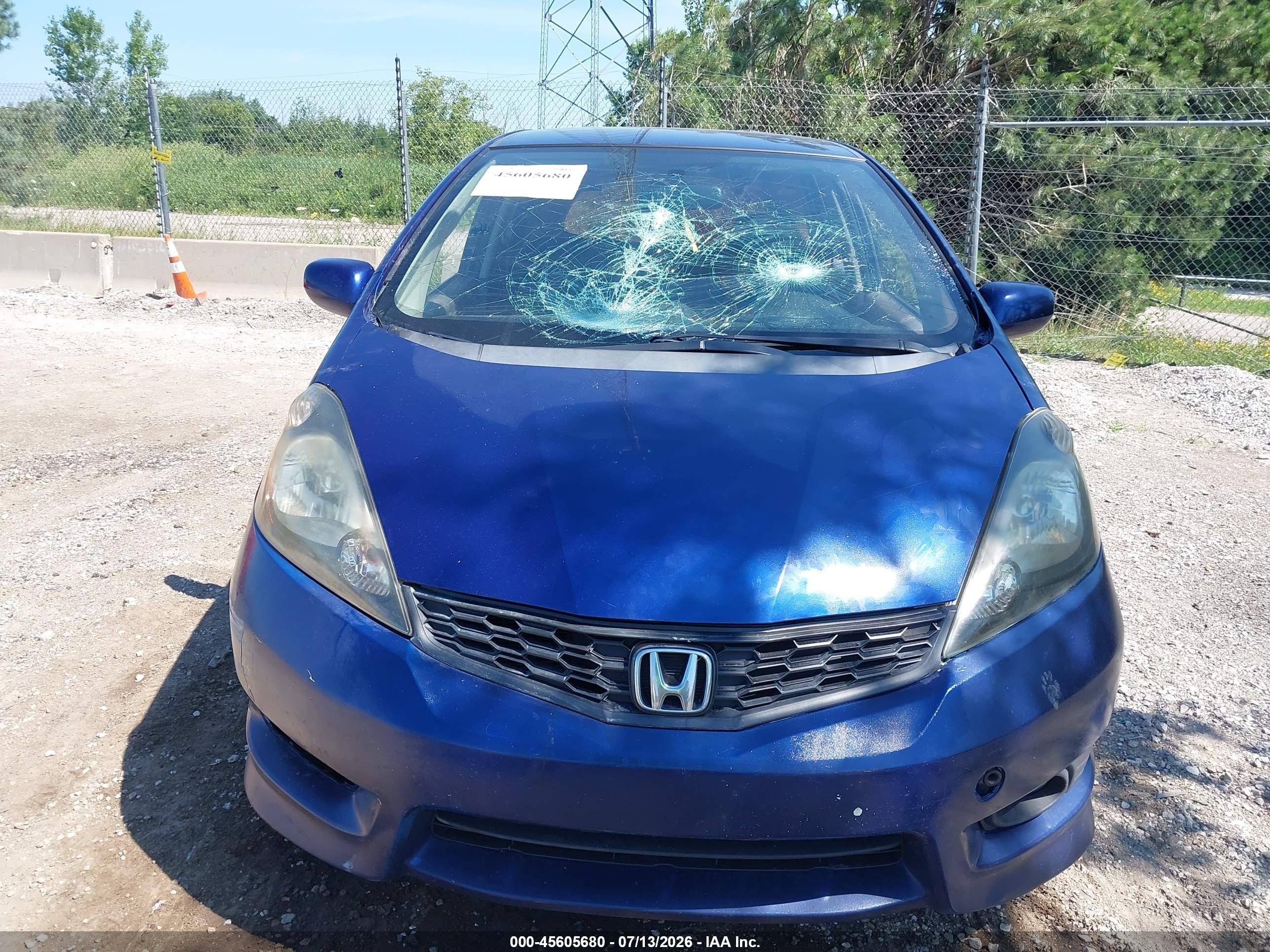 2012 Honda Fit Sport Blue vin: JHMGE8H58CC020285