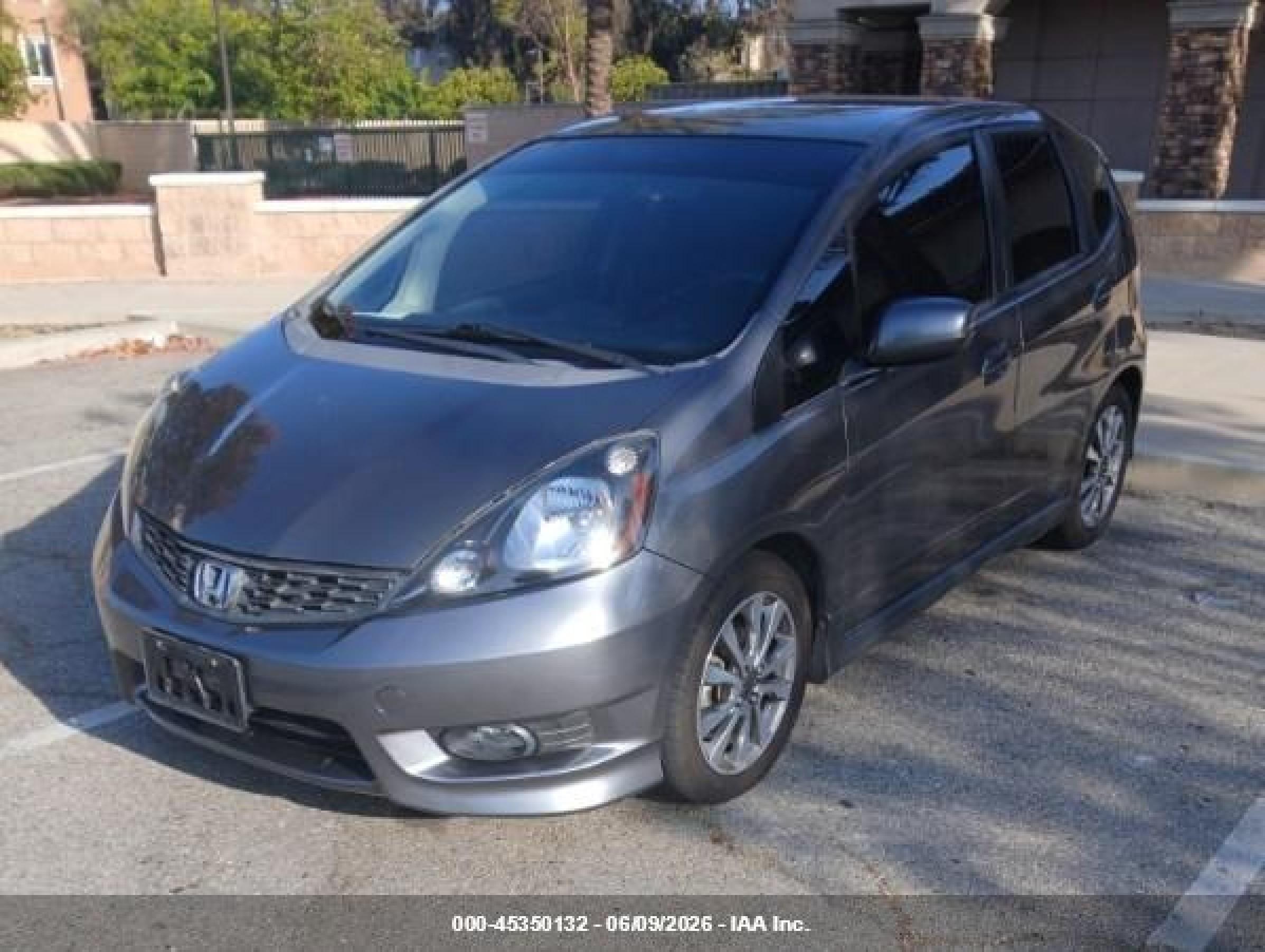 2012 Honda Fit Sport Серебряный vin: JHMGE8H58CC042044