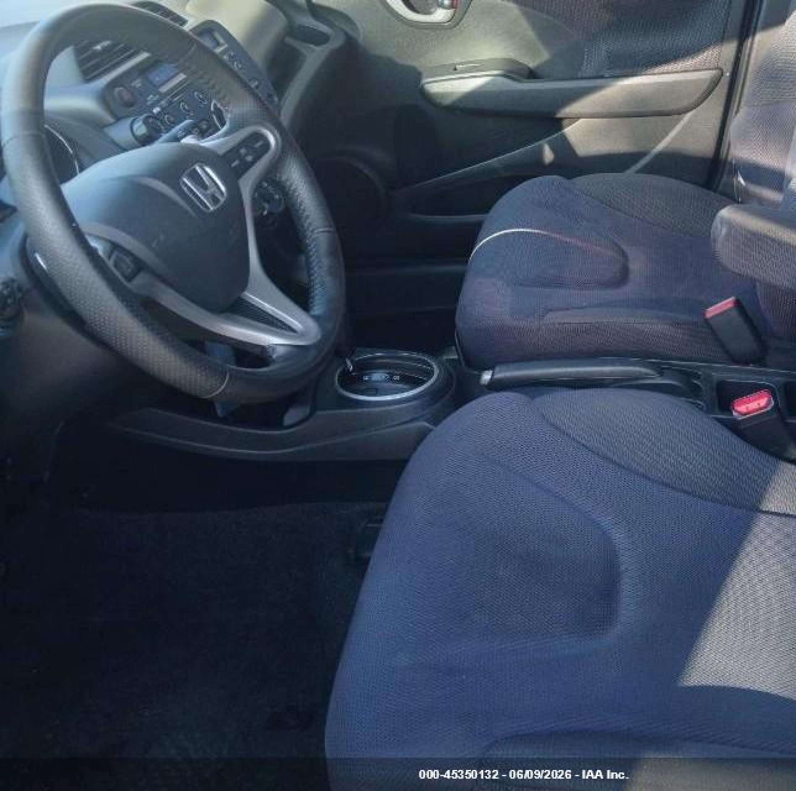 2012 Honda Fit Sport Серебряный vin: JHMGE8H58CC042044