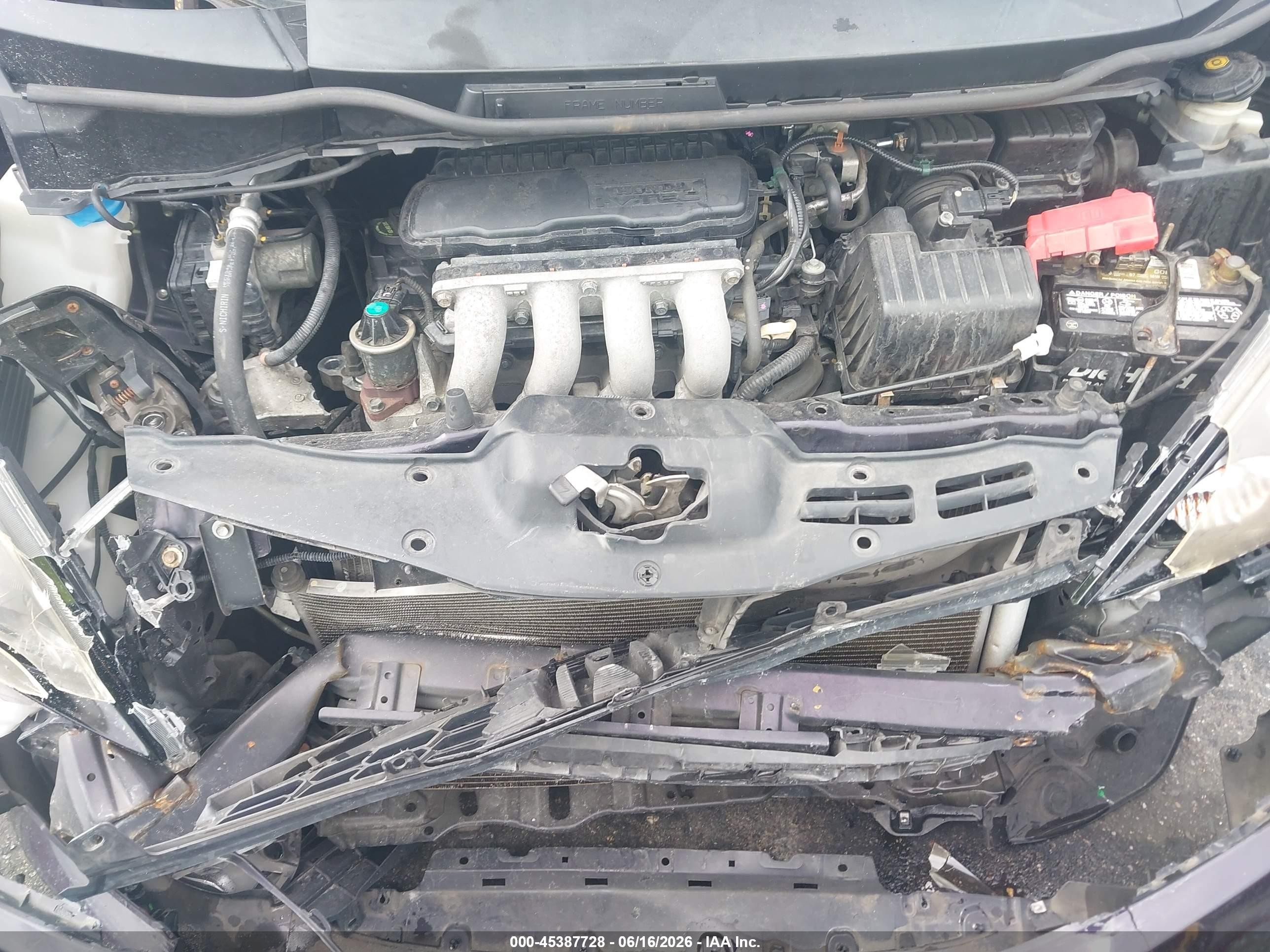 2013 Honda Fit Sport Фиолетовый vin: JHMGE8H58DC001608