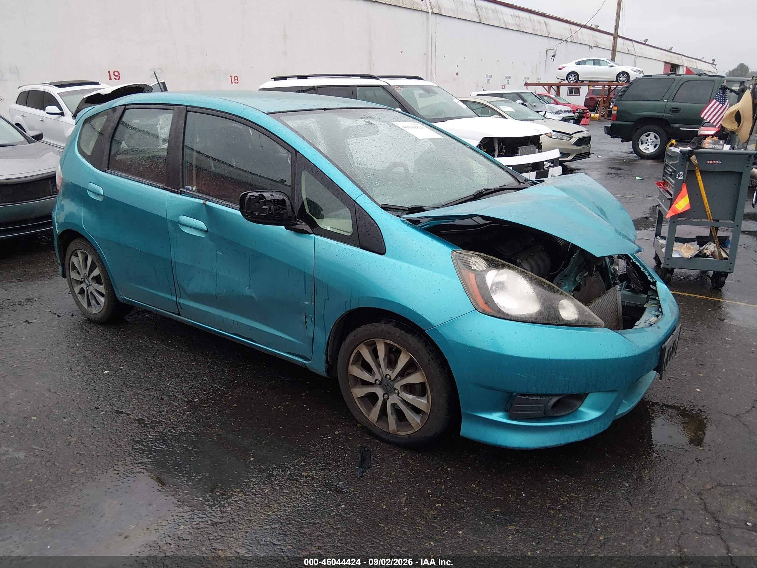 2013 Honda Fit Sport Teal vin: JHMGE8H58DC006985